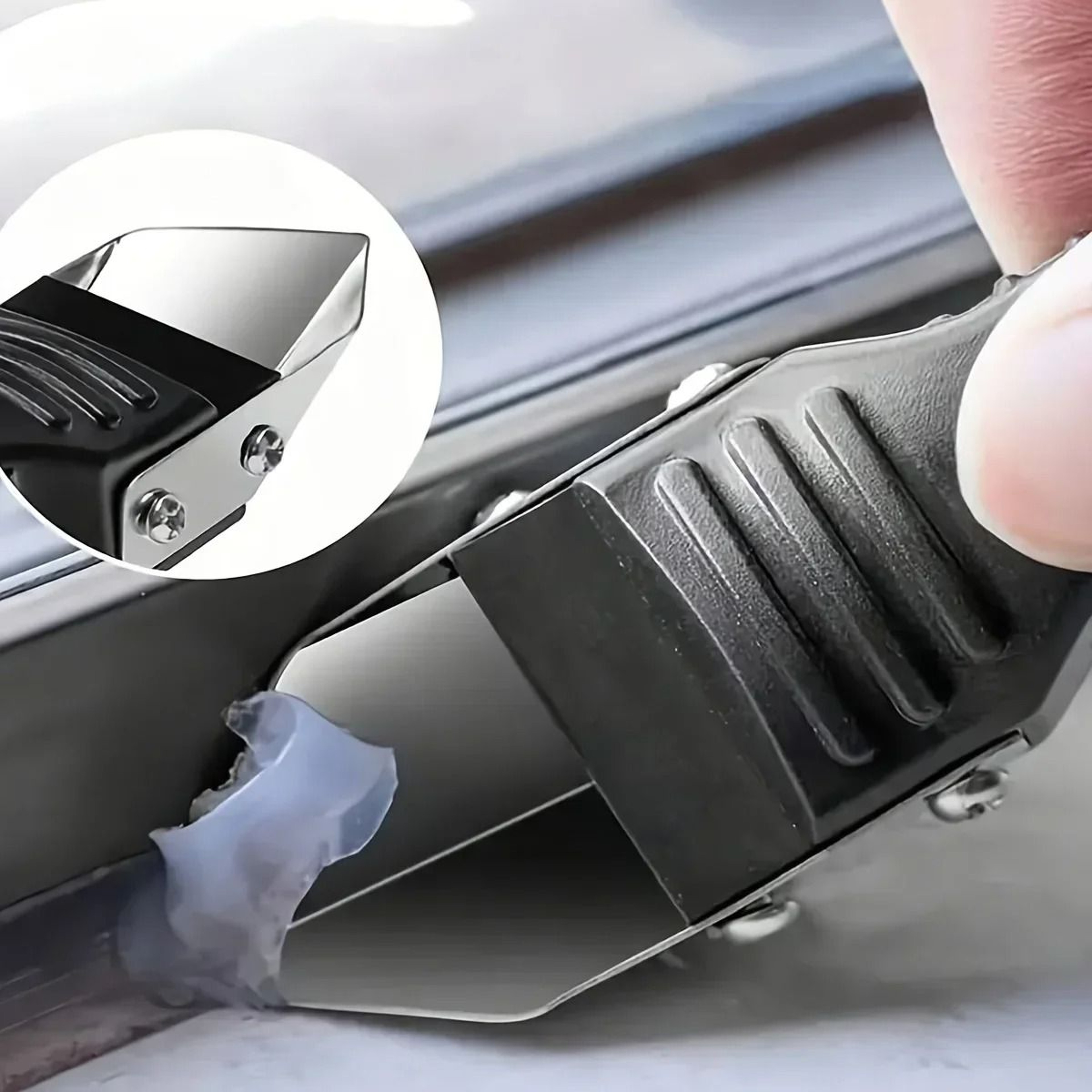 3 In 1 Silicone Caulking Tool Kit With Stainless Steel Scraper 6