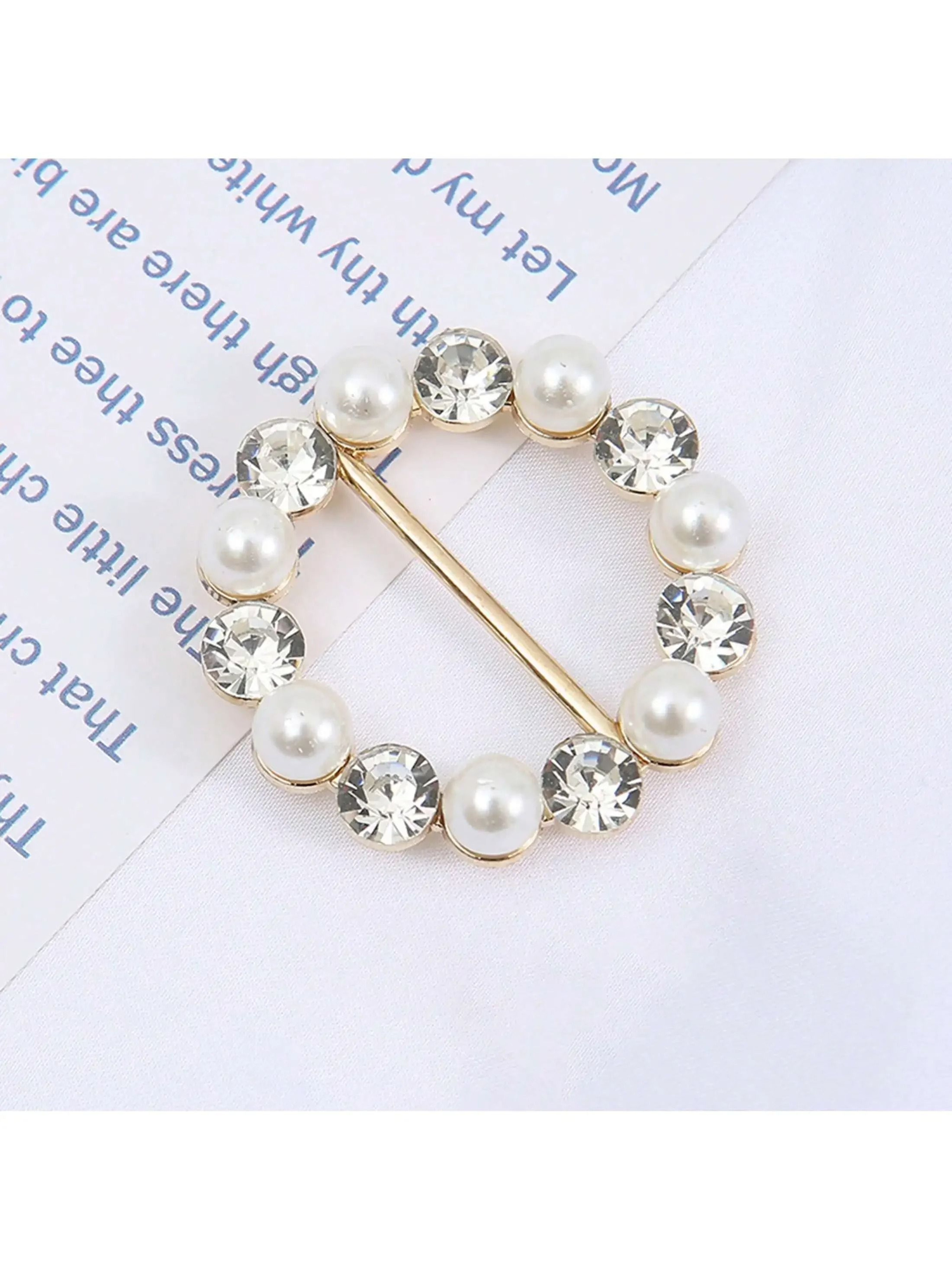 Elegant Pearl Rhinestone Waist Tightening Clips Decorative Clothing Pins For Women 3
