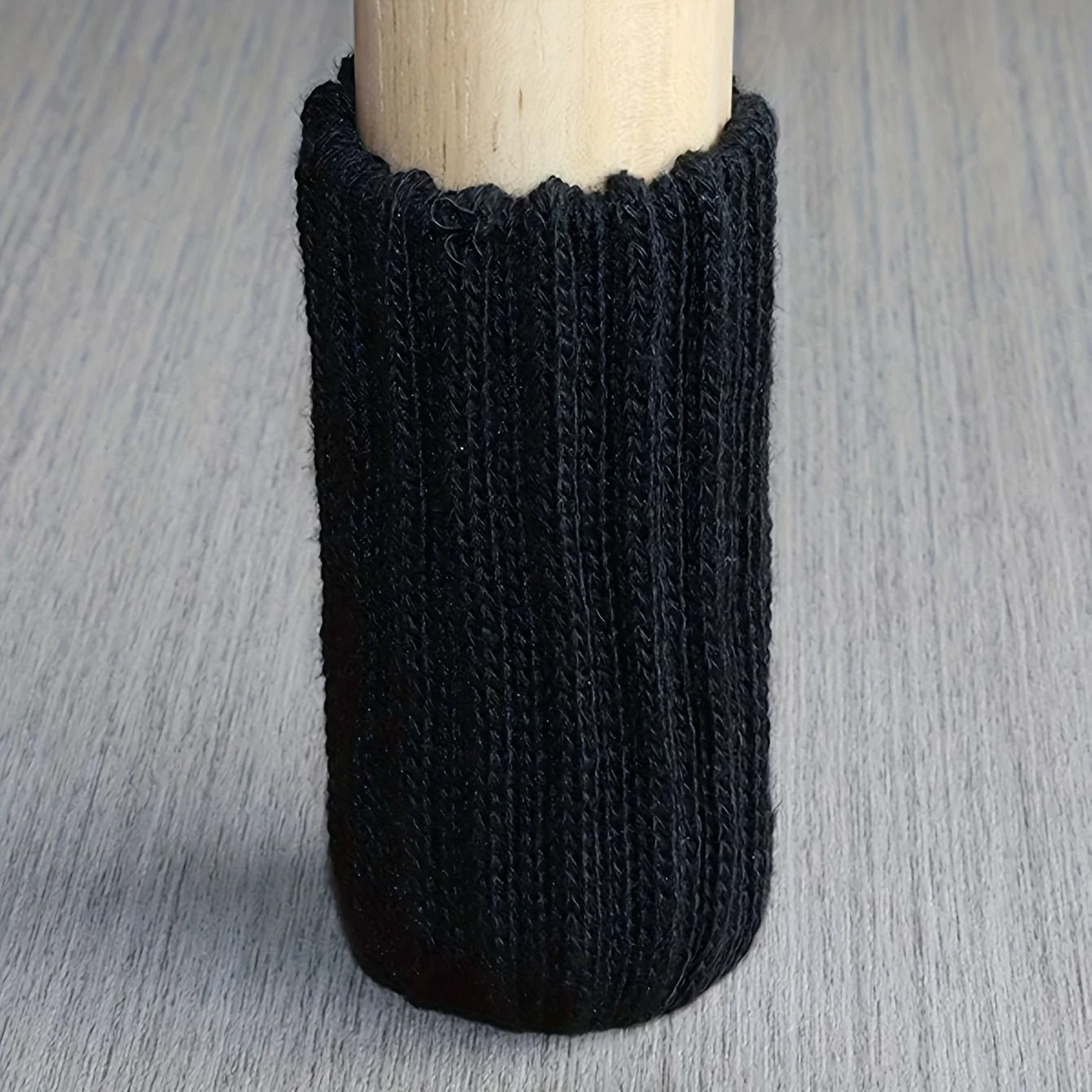 4 Pack Knitted Chair Leg Socks Anti Slip Furniture Floor Protector Covers 1