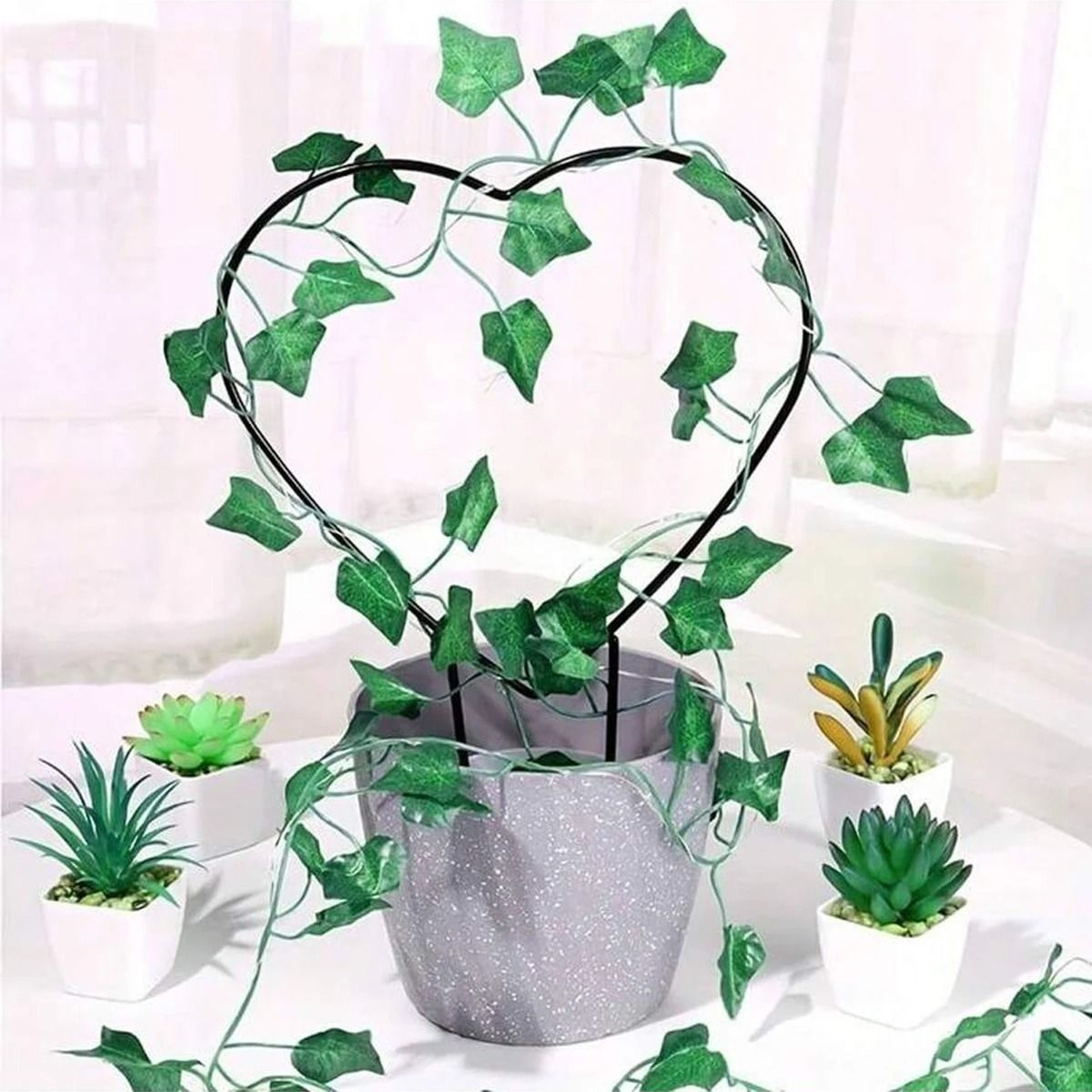 Heart Shaped Metal Garden Trellis Plant Support Frame For Climbing Vines And Flowers 0