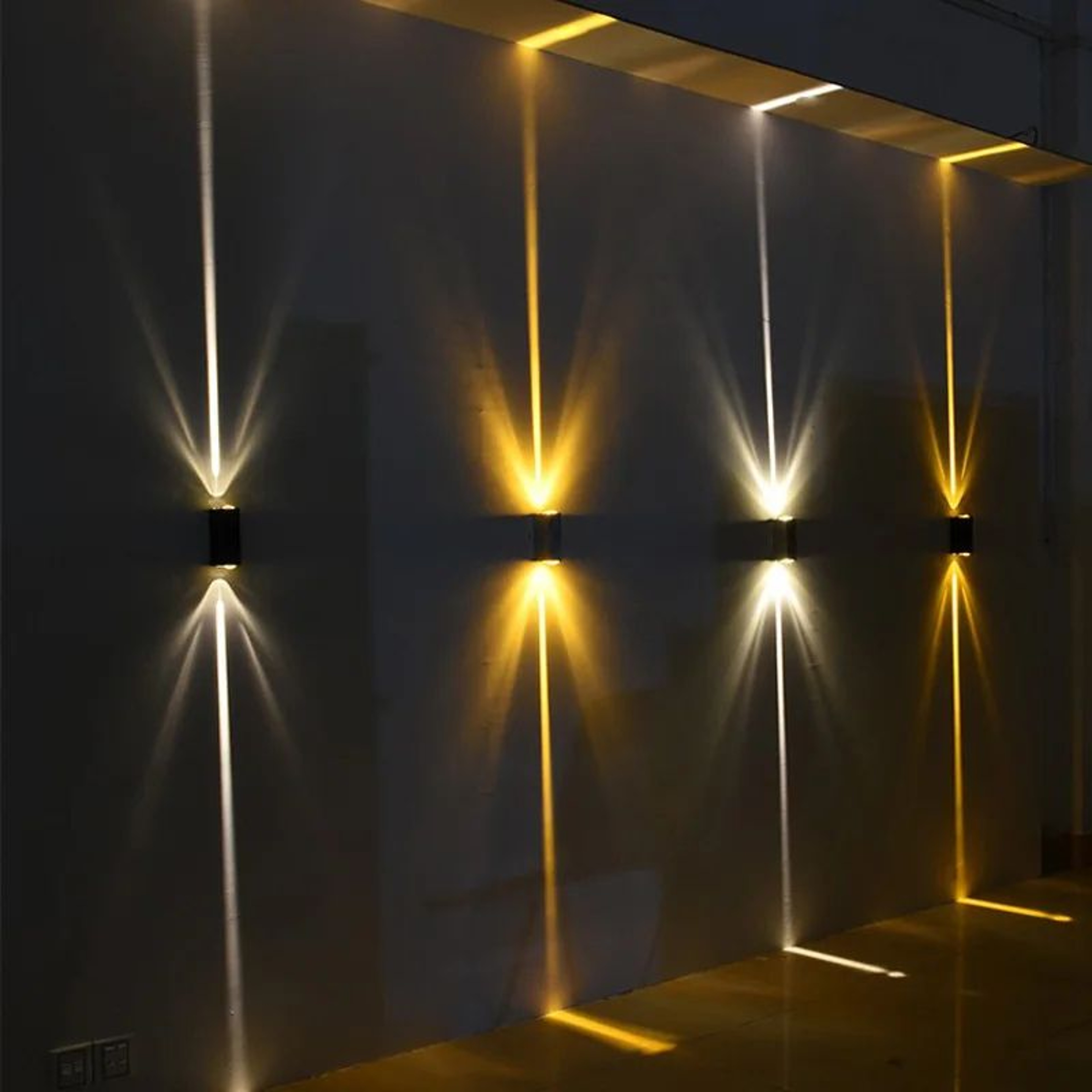 Silver Aluminum Outdoor Wall Light  6W IP65 Up  Down Waterproof Porch Sconce 4