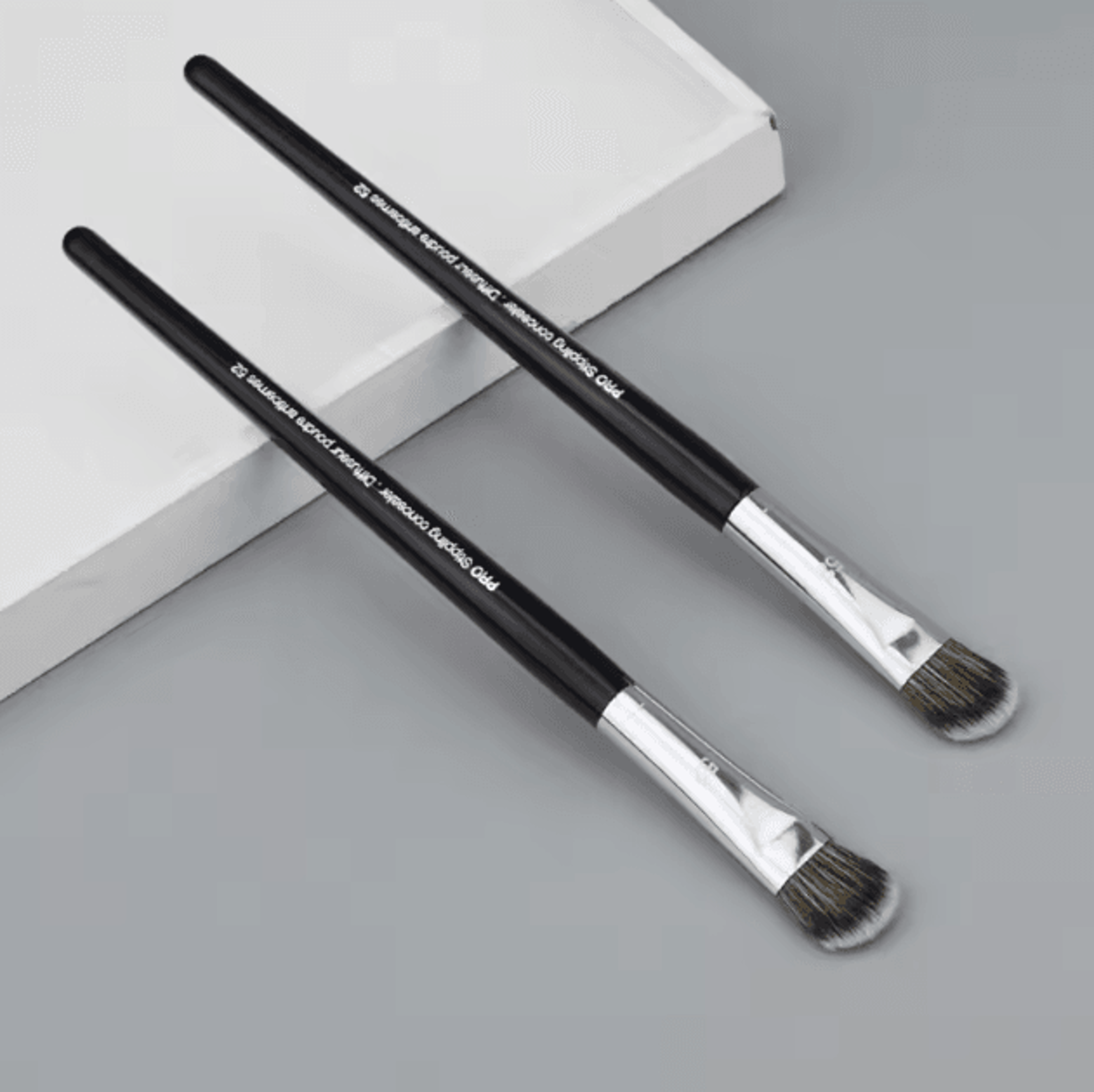 Pro Blend 52 Stippling Foundation And Concealer Brush For Smooth Airbrushed Finish 2
