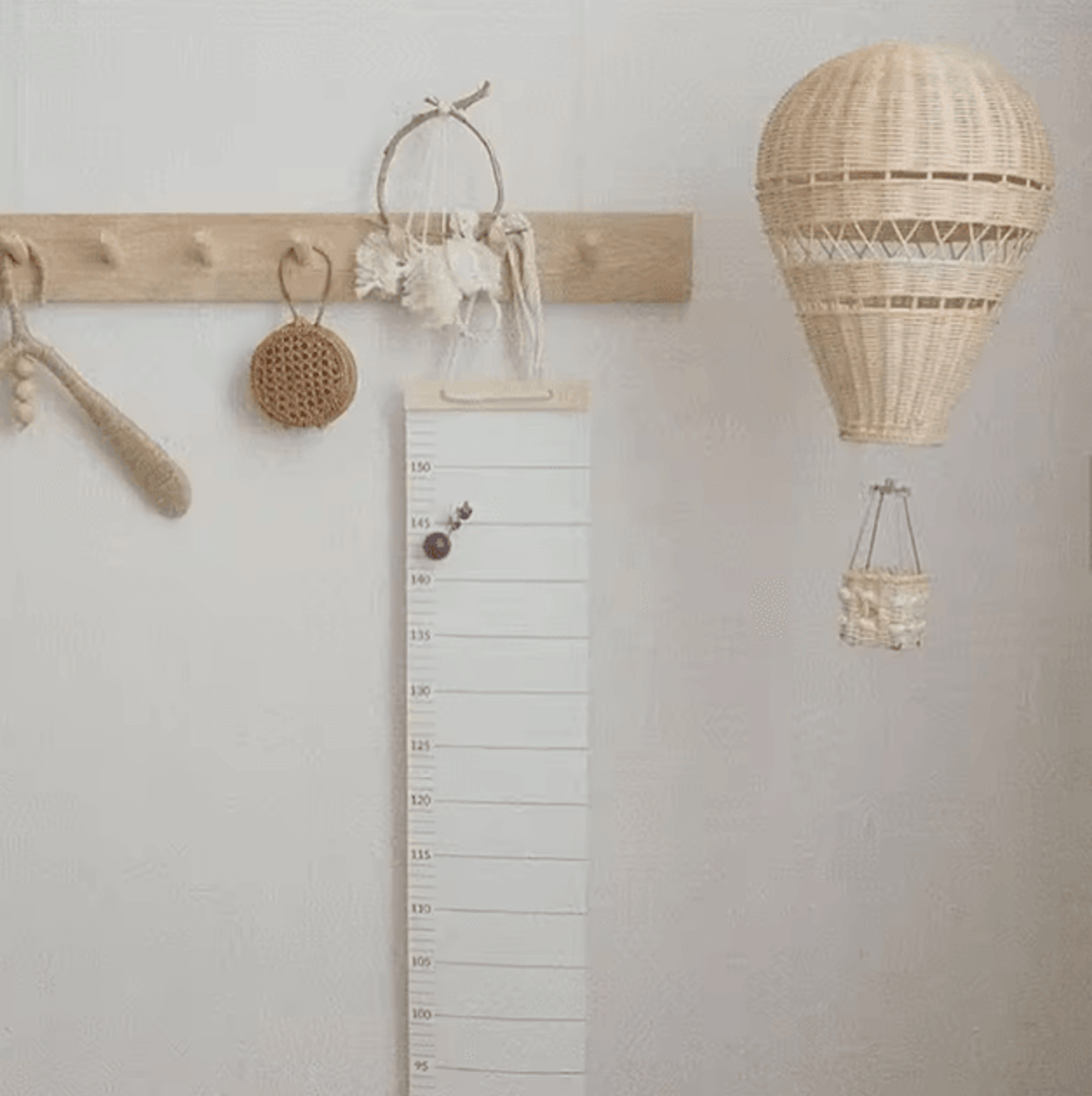 Handwoven Rattan Hot Air Balloon Wall Decor  Nordic Nursery Hanging Ornament For Kids Room 3