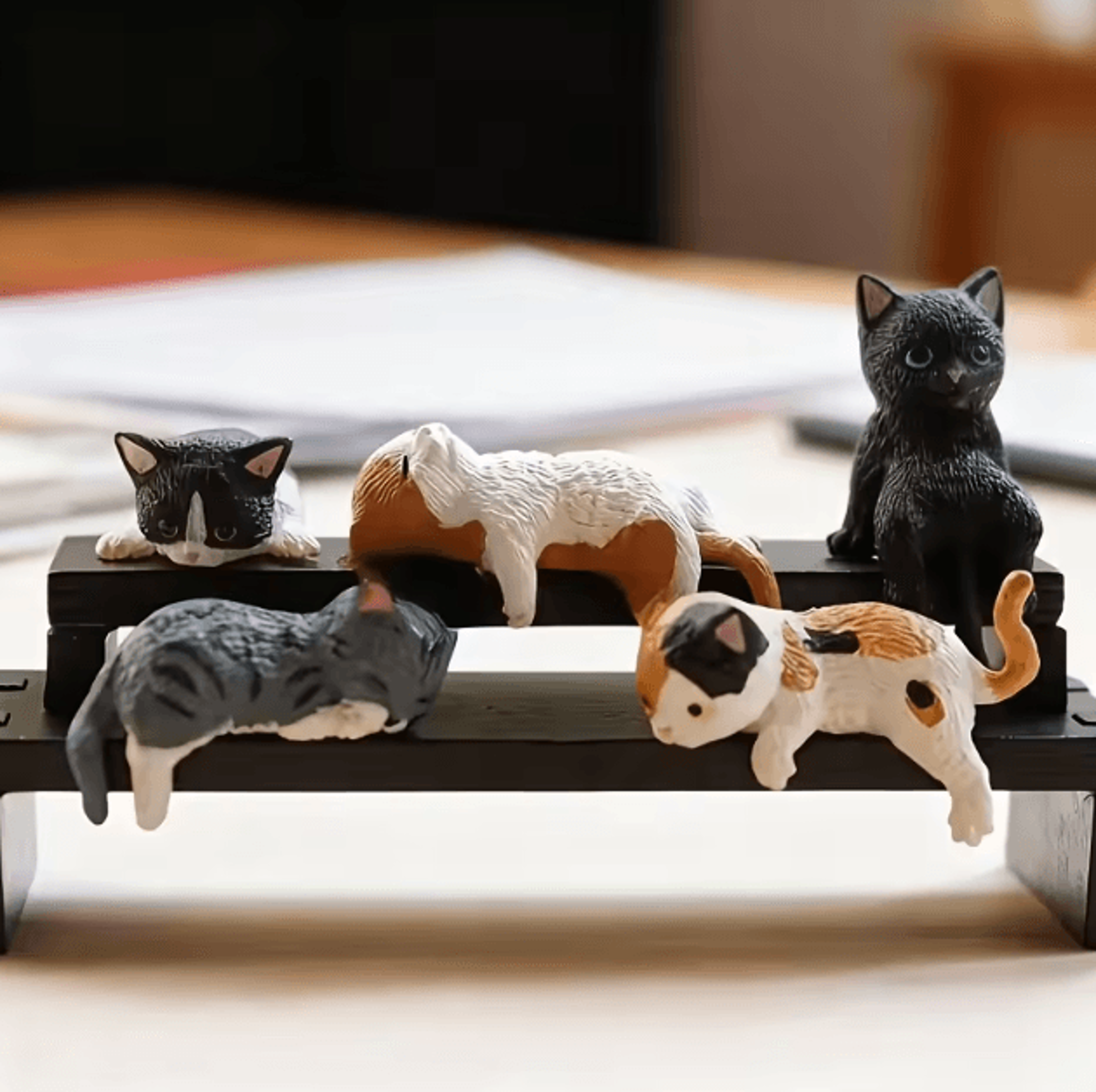 Kawaii Cat Screen Sitter Set  Cute Mini Monitor Companion Desk Decor 5Pack 2