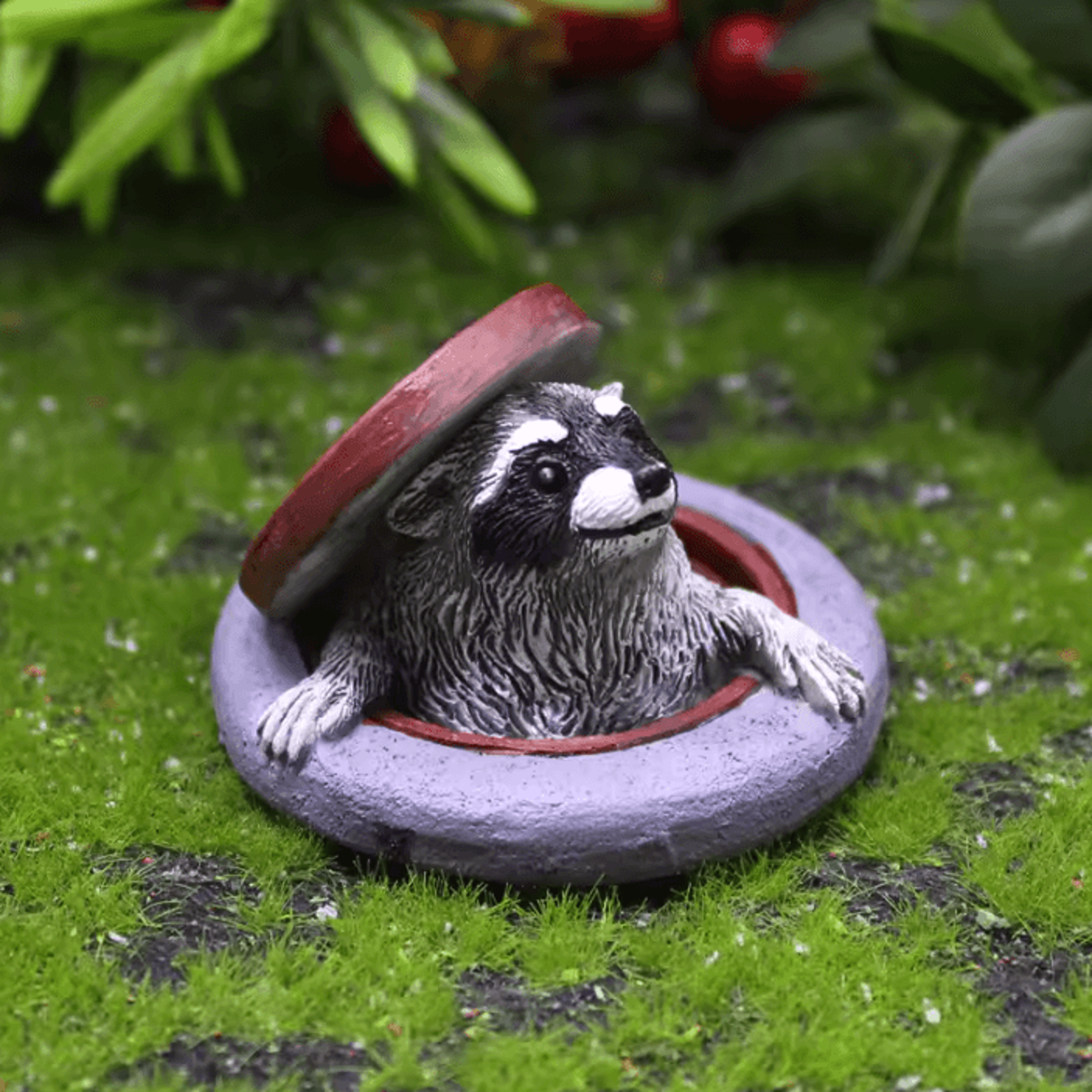 Cute Resin Raccoon Garden Statue For Bonsai Desk  Outdoor Decor 1