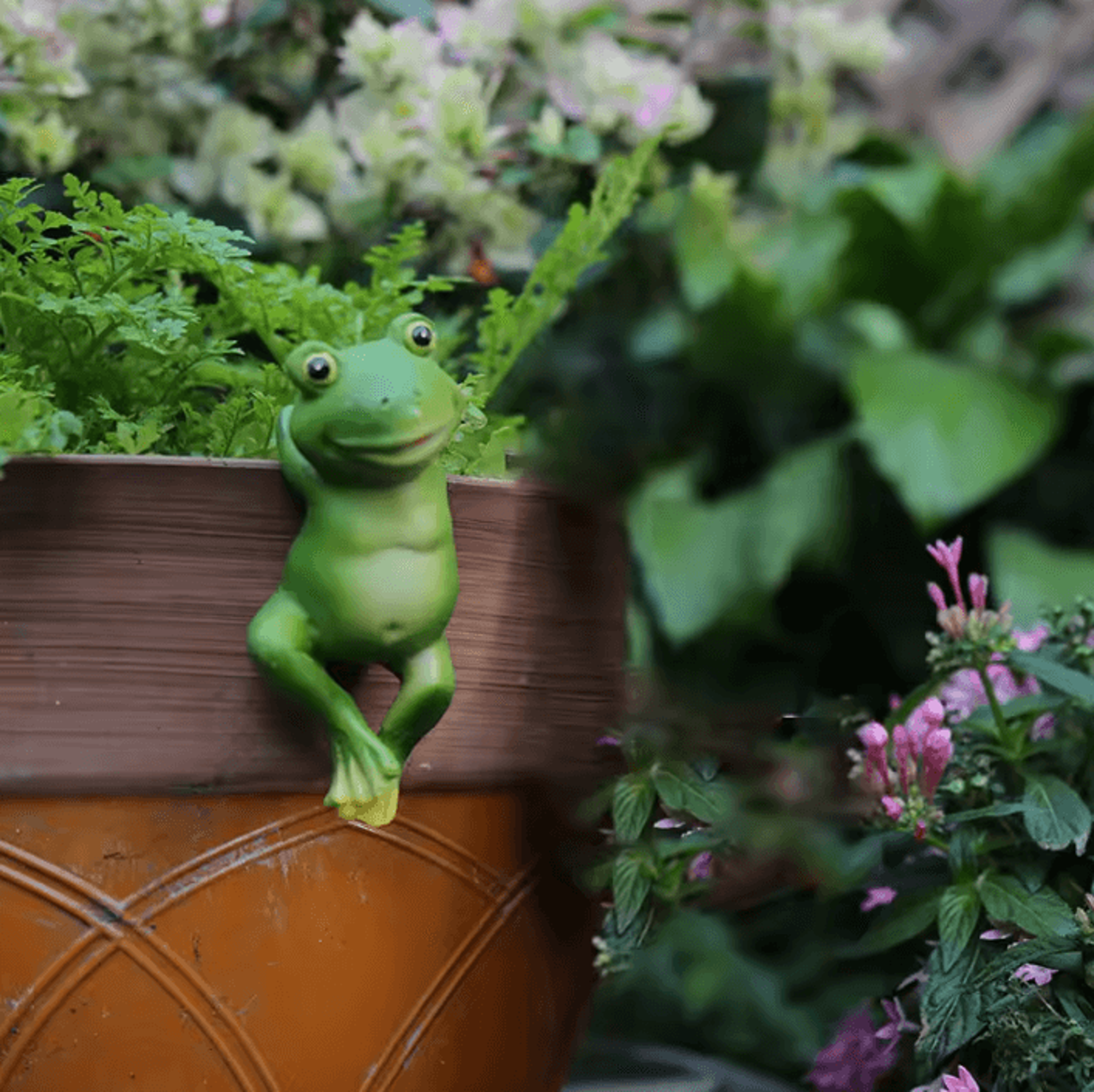 Cute Resin Rabbit And Frog Garden Pot Hanger Ornament 3