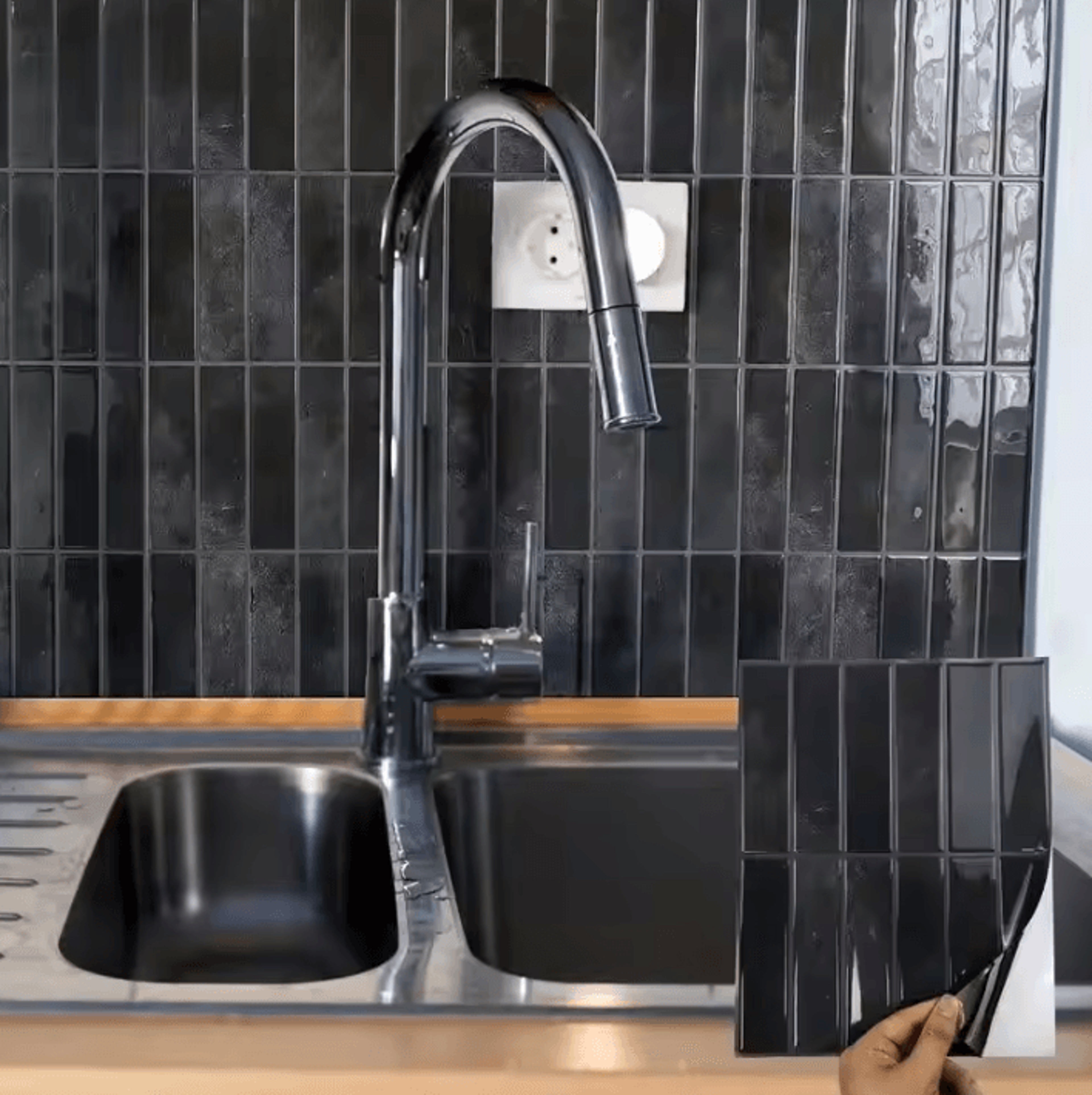 Heat Resistant Peel And Stick Backsplash Wall Tiles 8