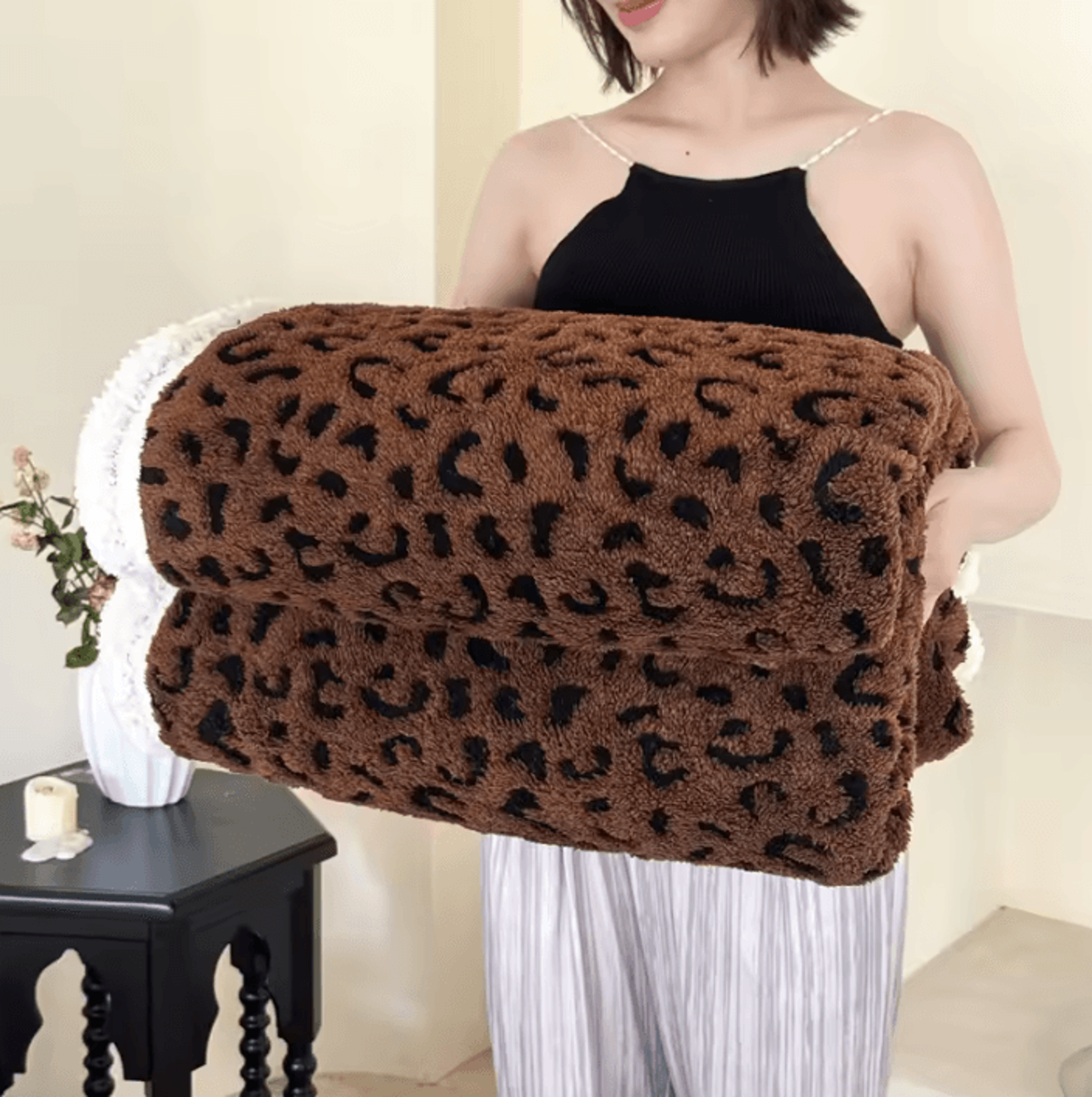 Leopard Print Lambswool Jacquard Throw Blanket 7