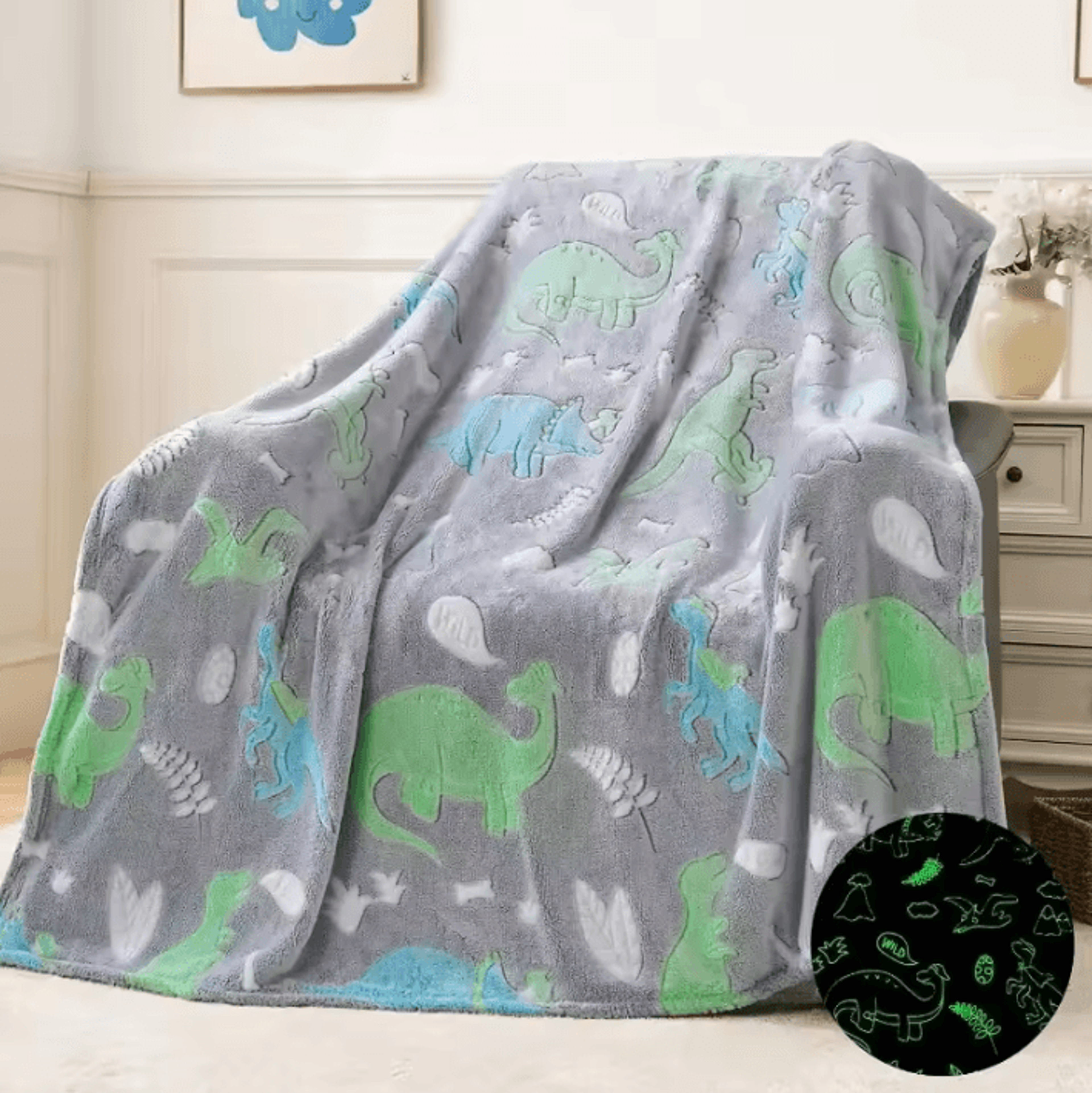 Glow In The Dark Unicorn And Dinosaur Kids Flannel Blanket 5