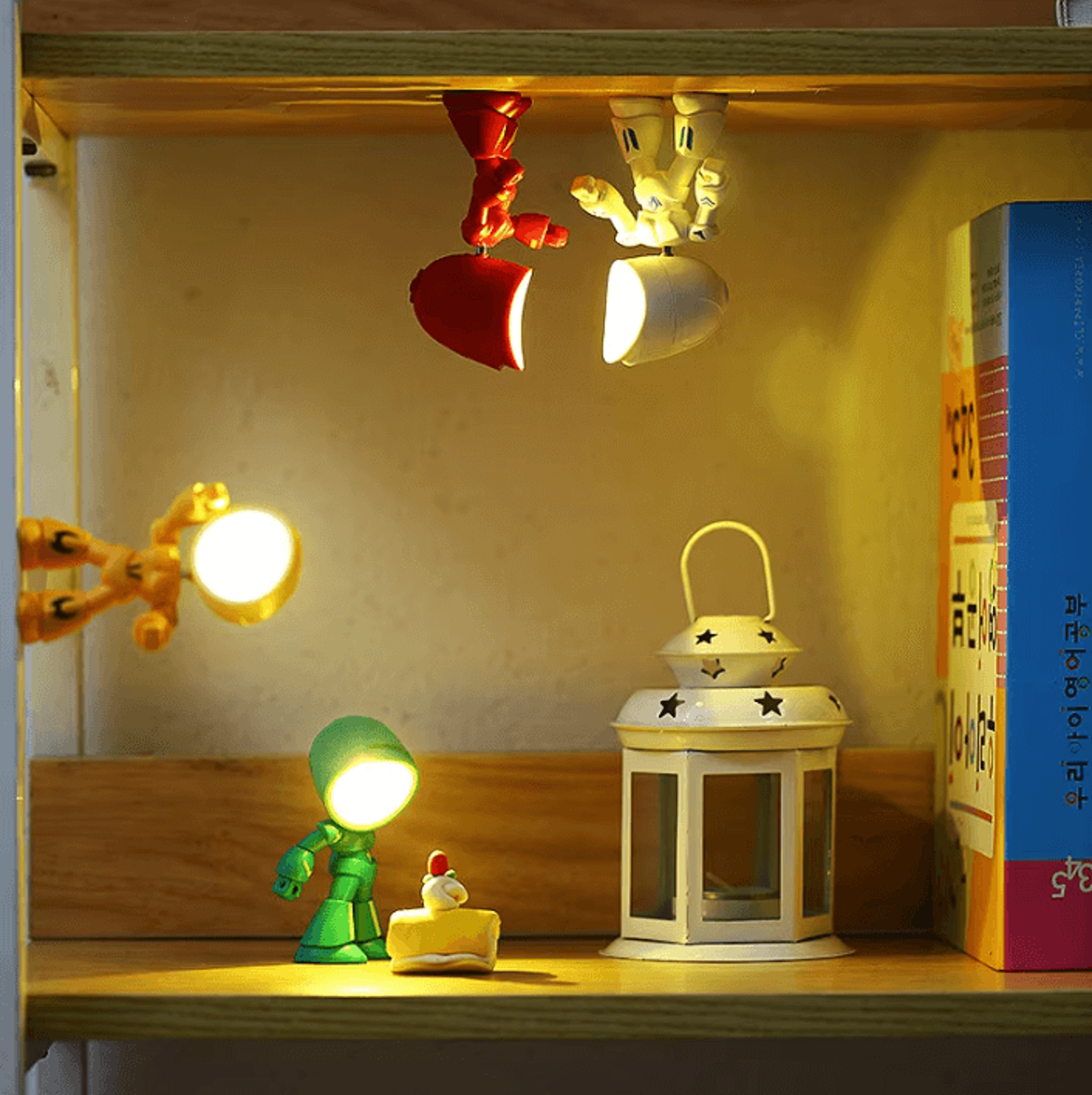 Mini Cartoon Pet LED Table Lamp Foldable Dimmable Battery Powered Night Light For Bedroom And Study 2