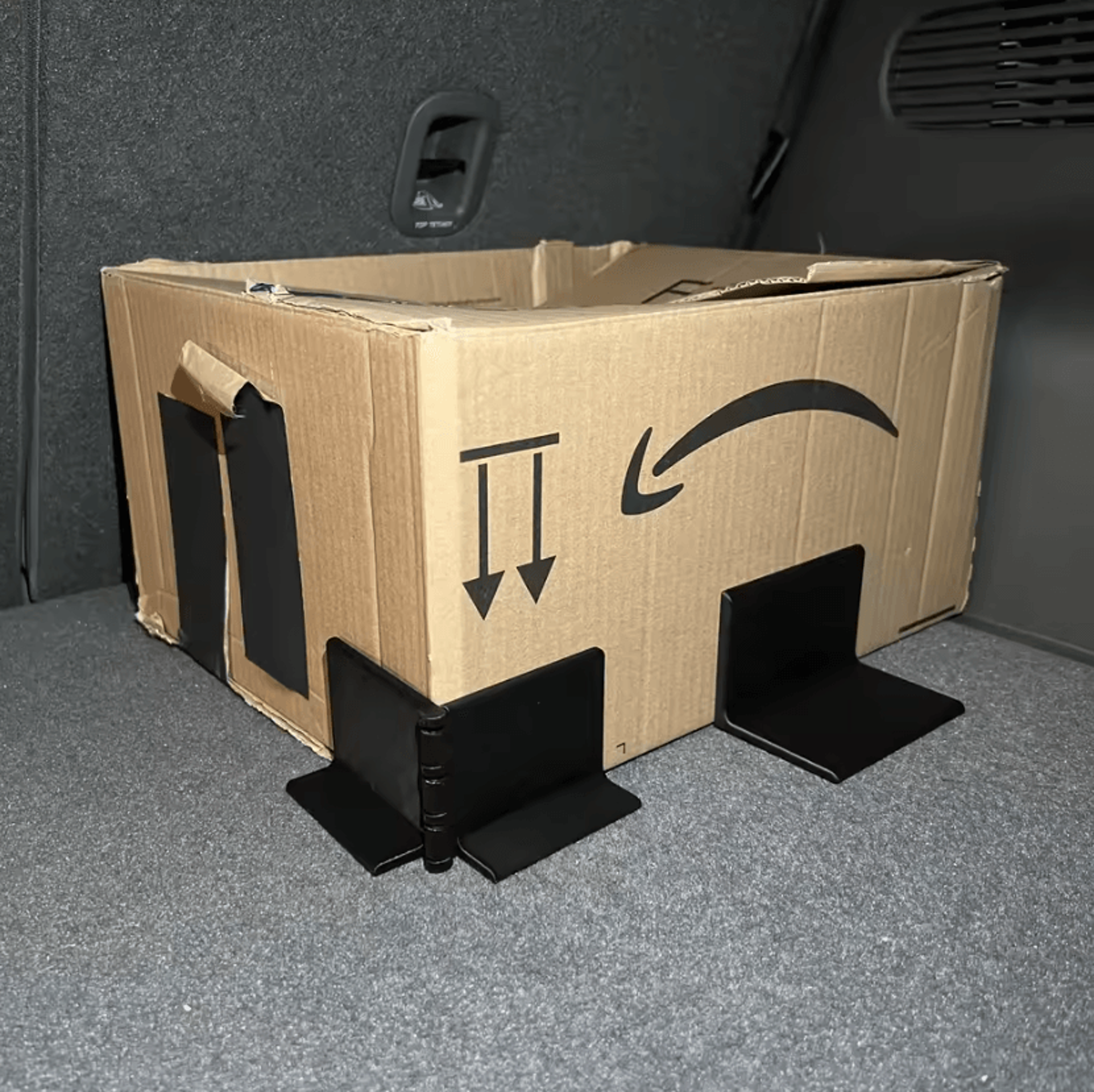 Adjustable Car Trunk Storage Fixer Set With Anti Slip Cargo Stoppers 1