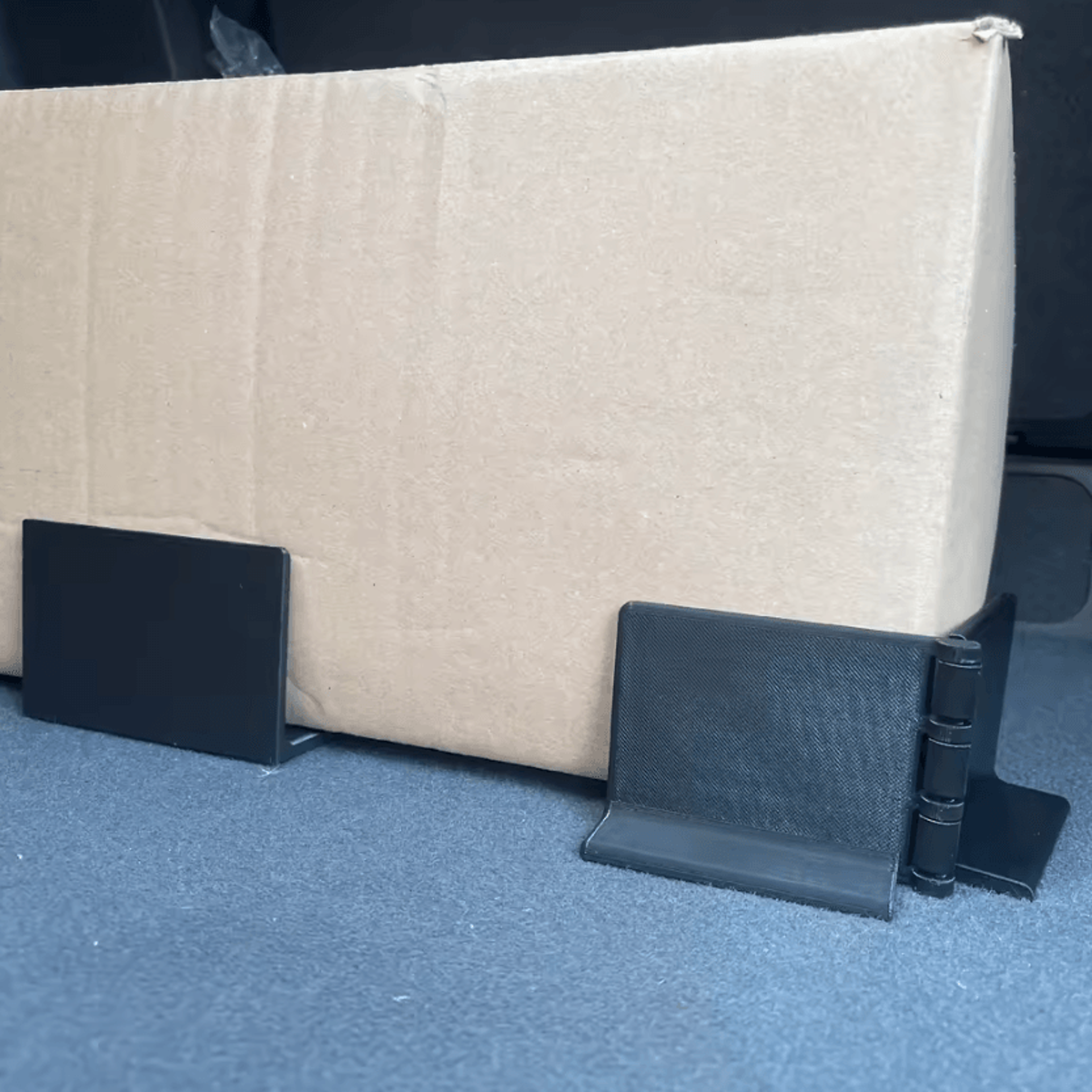 Adjustable Car Trunk Storage Fixer Set With Anti Slip Cargo Stoppers 0