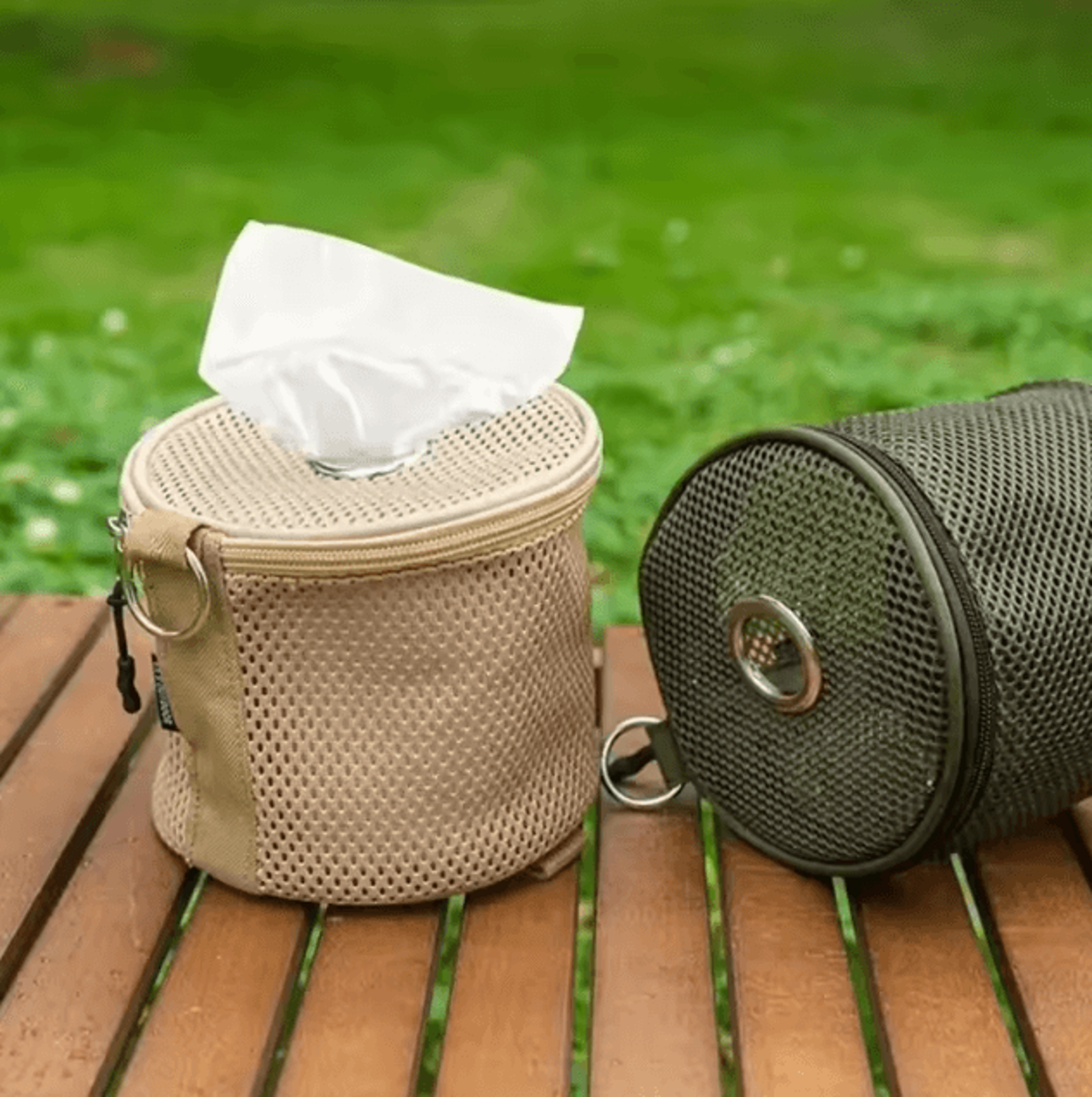 Portable Outdoor Camping Tissue Holder With Hook  Hanging Napkin Storage Bag 2