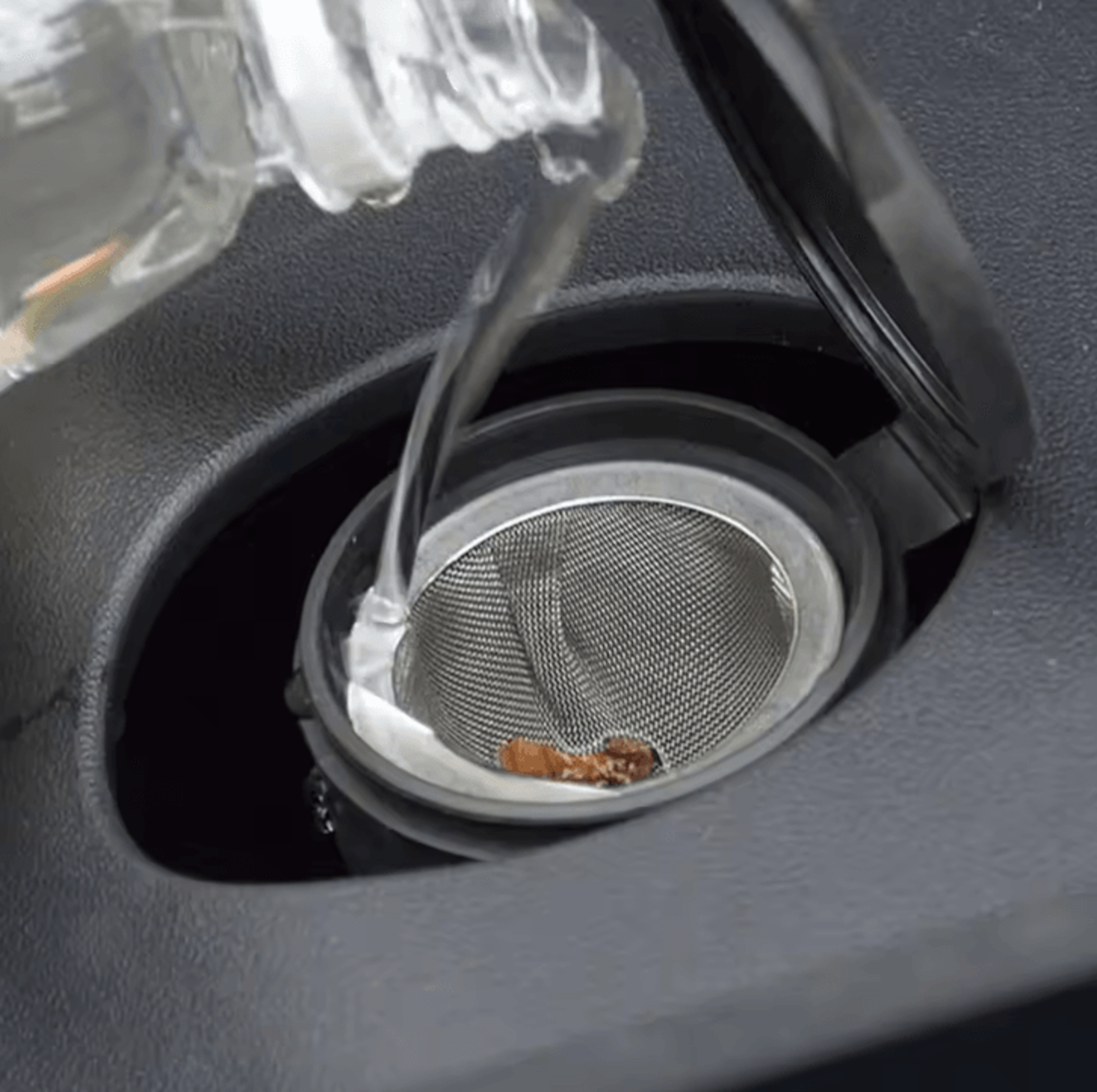 Silicone Tesla Model 3 Wiper Water Inlet Plug Anti Intrusion Tesla Washer Gap Plug For Model 3 High 1
