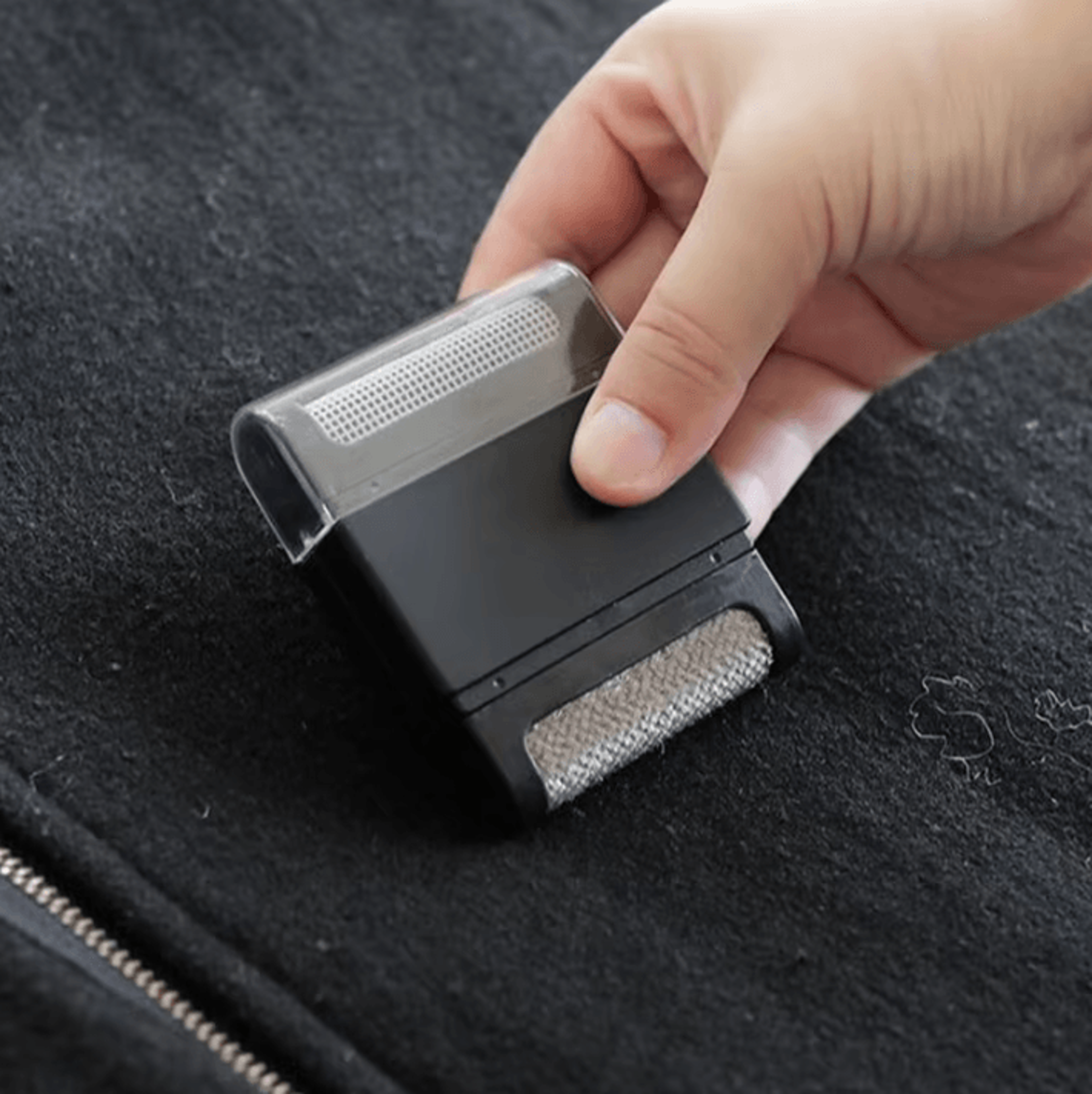 Portable Mini Lint Roller  Reusable Clothes  Pet Hair Remover Brush 3
