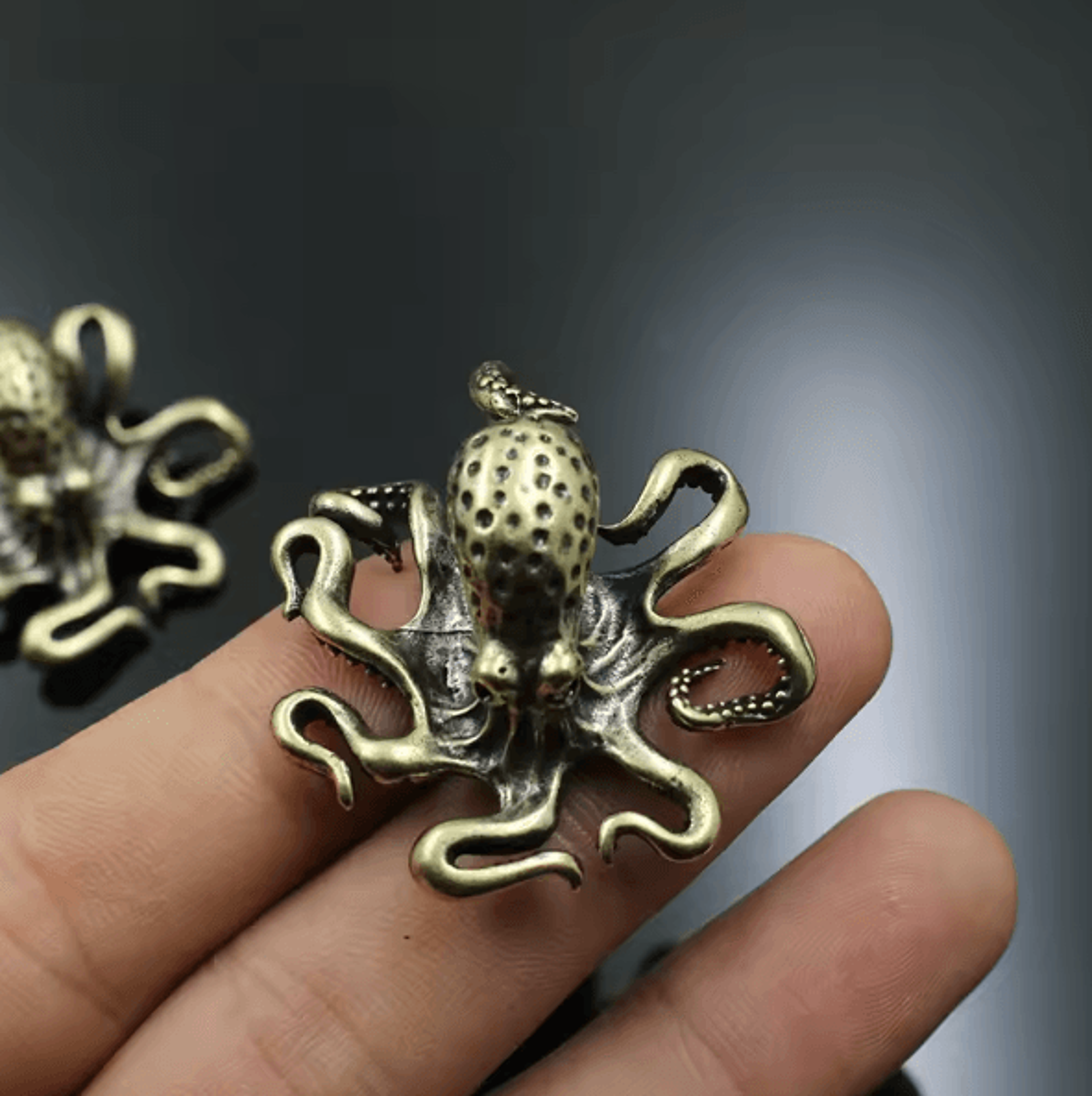 Retro Brass Octopus Figurine  Vintage Metal Sea Animal Ornament For Desk  Home Decor 4