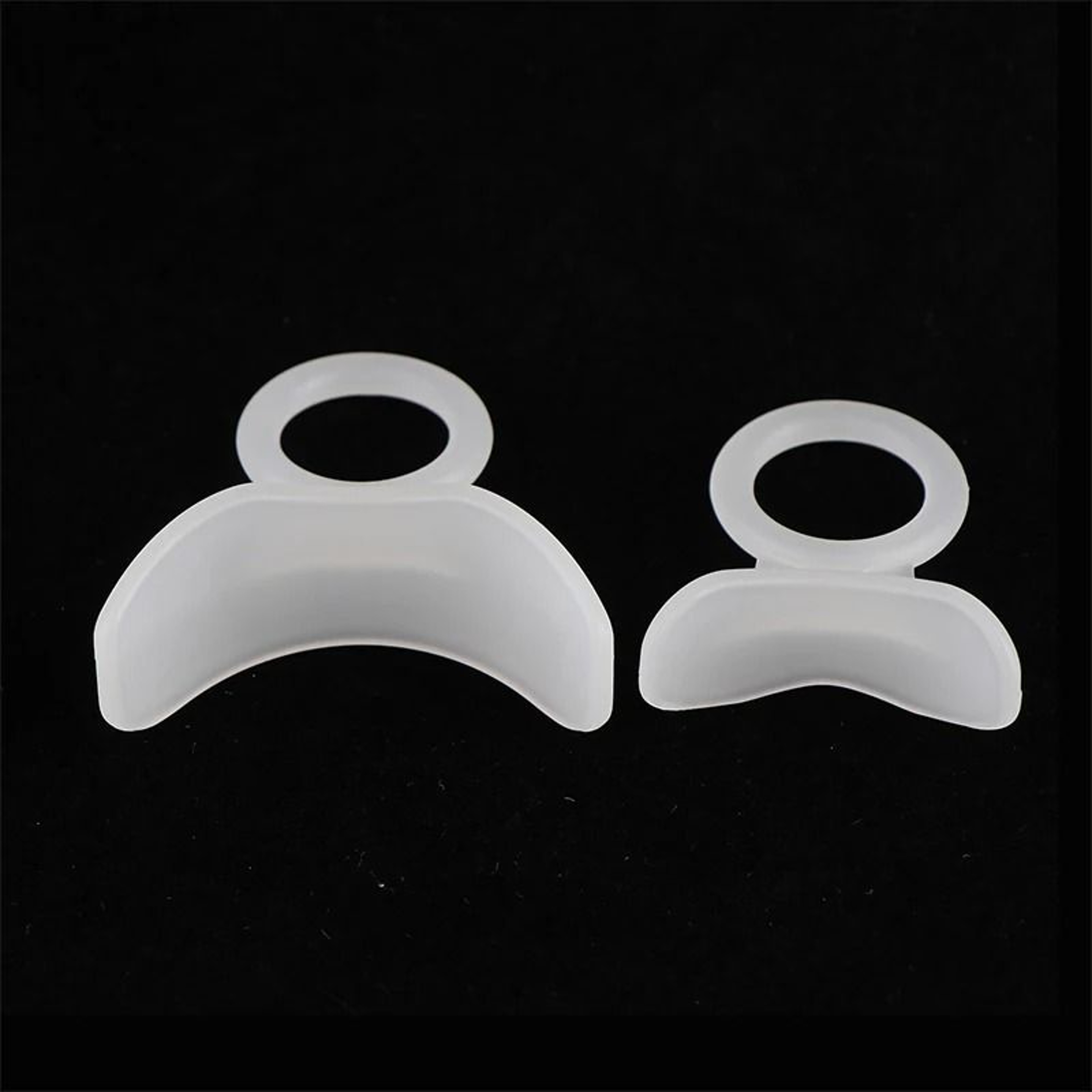 Silicone Lip Bite Prevention Device And Mouth Breathing Corrector 2