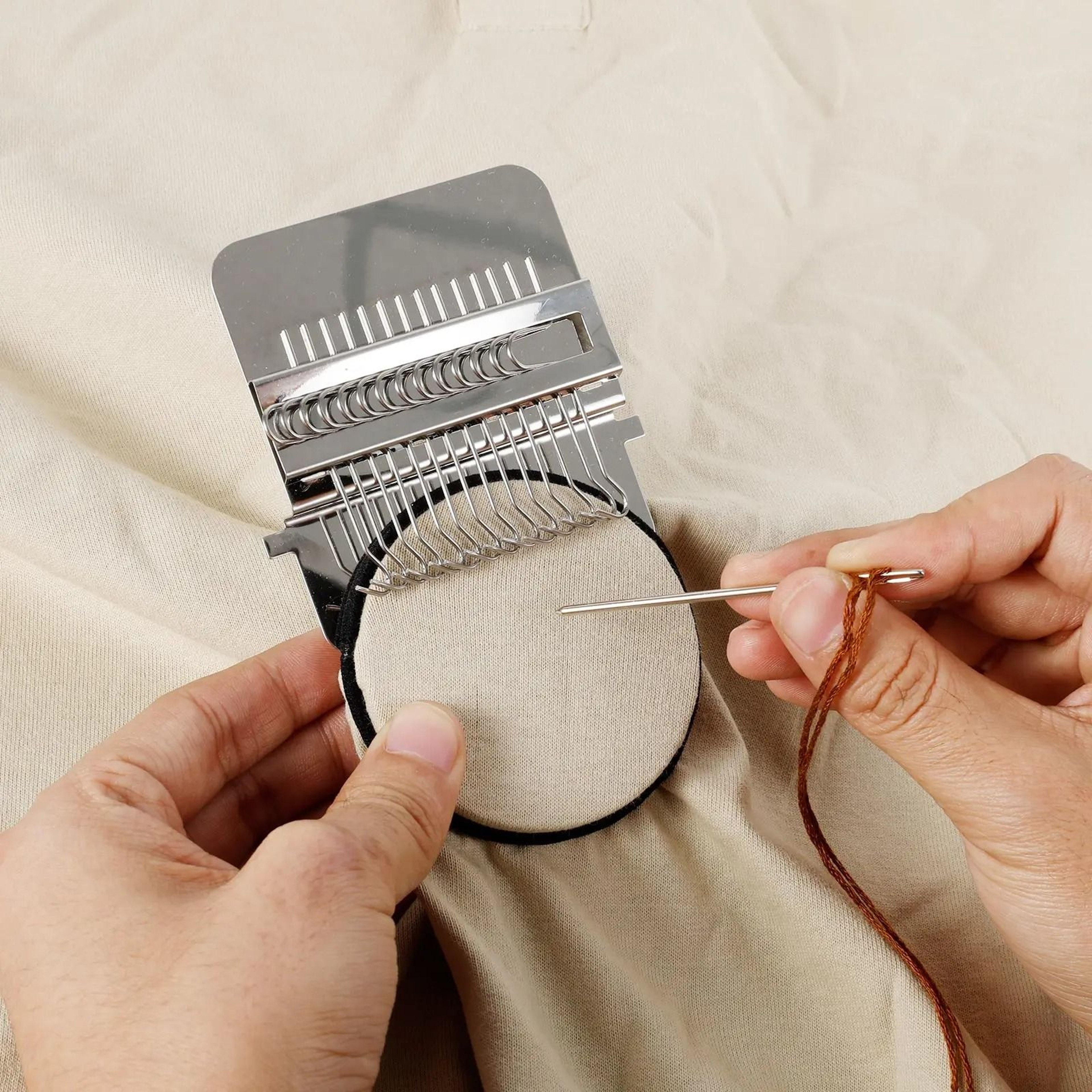 Upgrade Knit Patch Darning Kit Mini Darning Loom Machine With 14 Hooks For Quick Sewing Repair 2