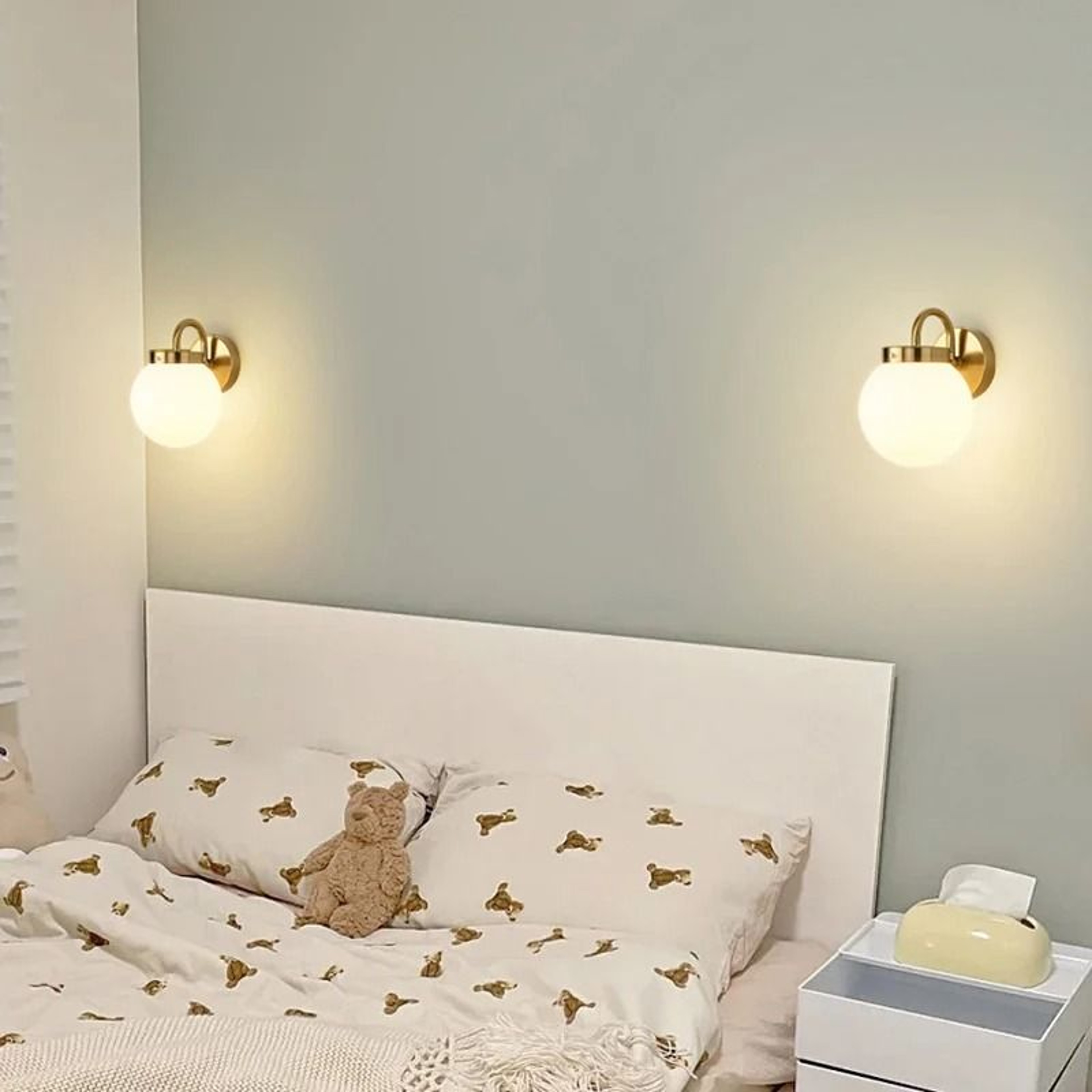 Modern Nordic Glass Globe LED Wall Sconce Lamp For Bedroom Living Room And Hotel Decor 4