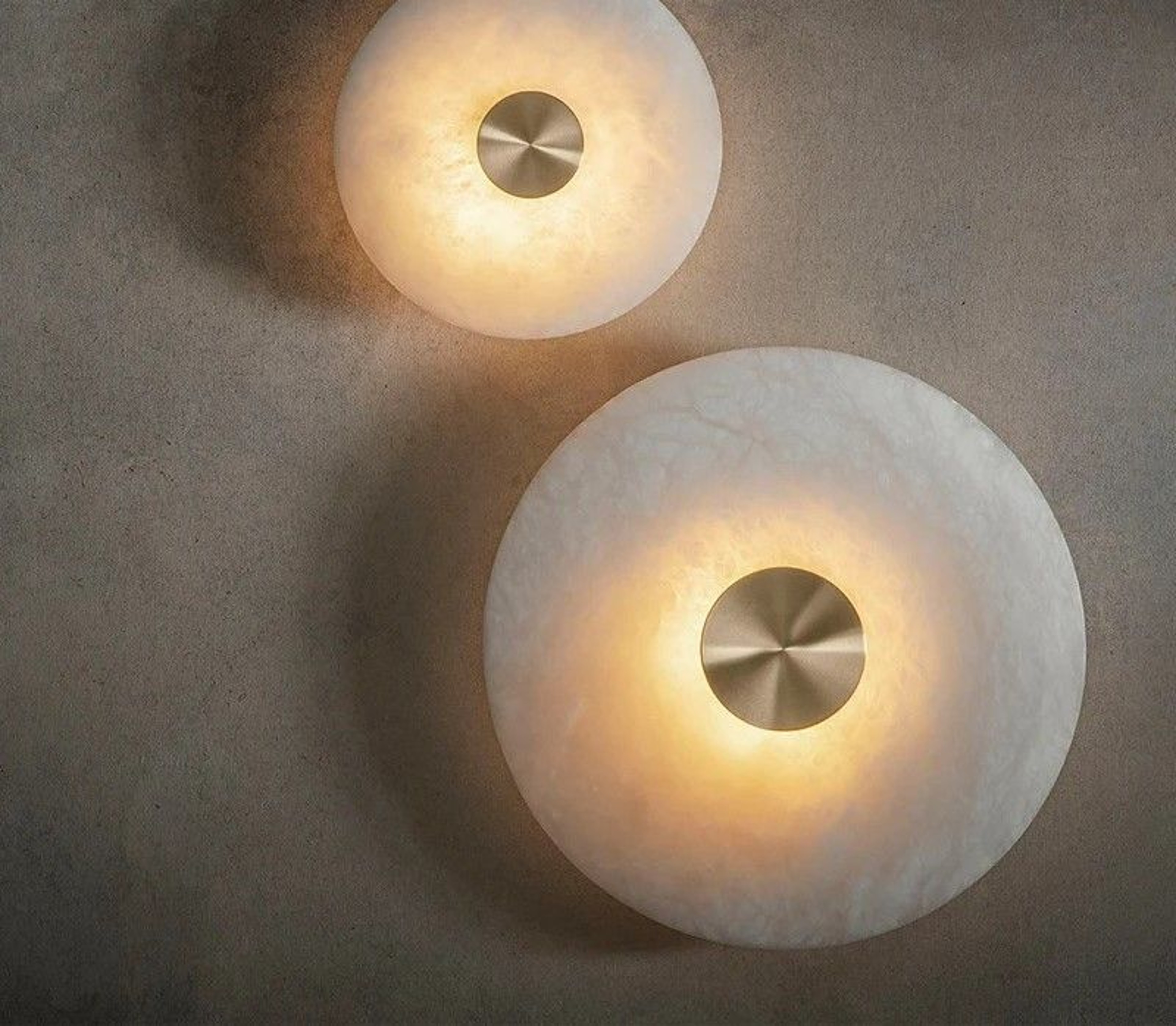 Natural Alabaster Stone Round LED Wall Lamp Sconce With Copper Base For Foyer Bedside And Staircase 4