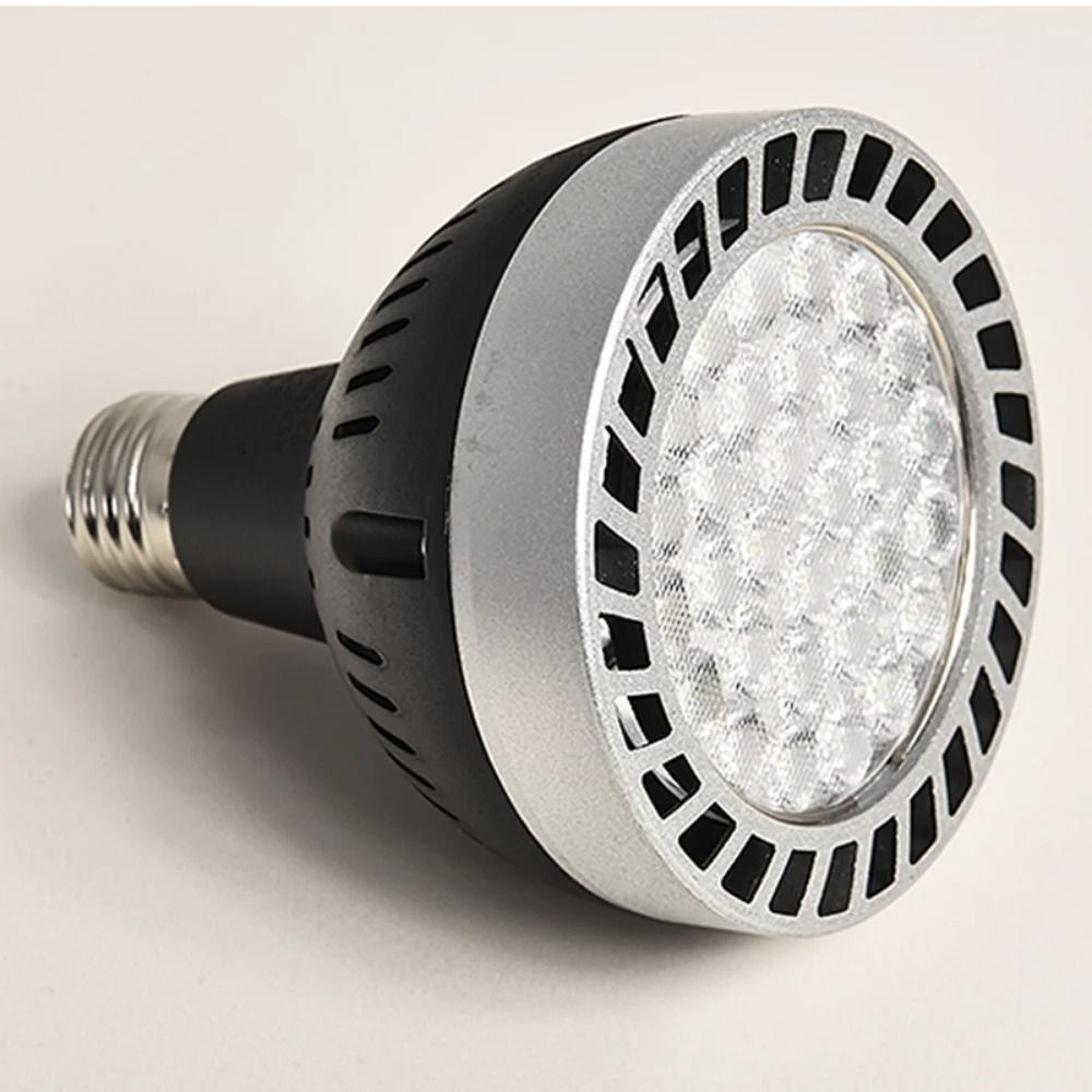 High Power LED Par30 Spotlight Bulb 35W 45W Super Bright Energy Saving Lamp 220V Daylight Fixture 0