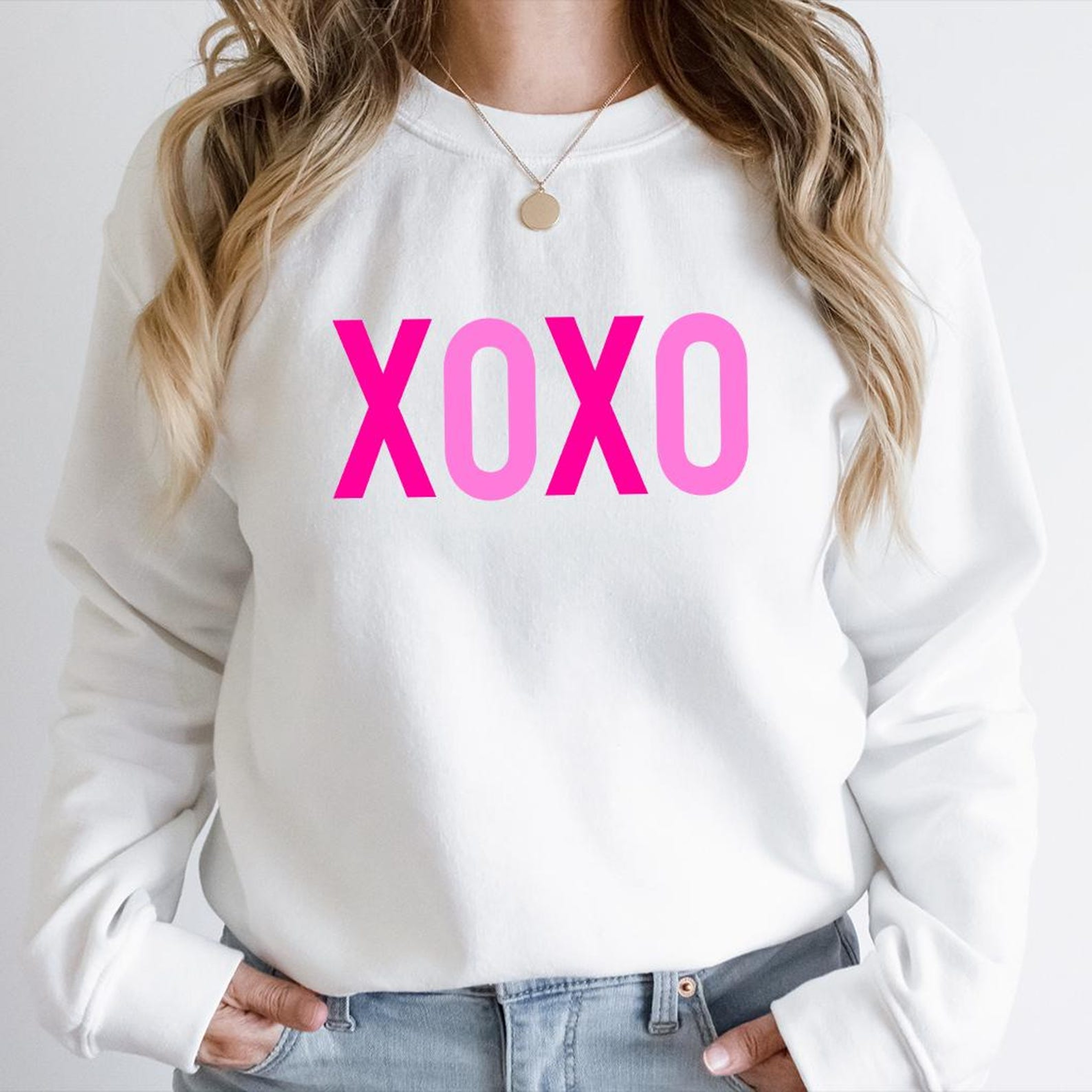 XOXO Valentines Day Shirt  Womens Love Graphic Tee Cute Romantic Heart Outfit 3