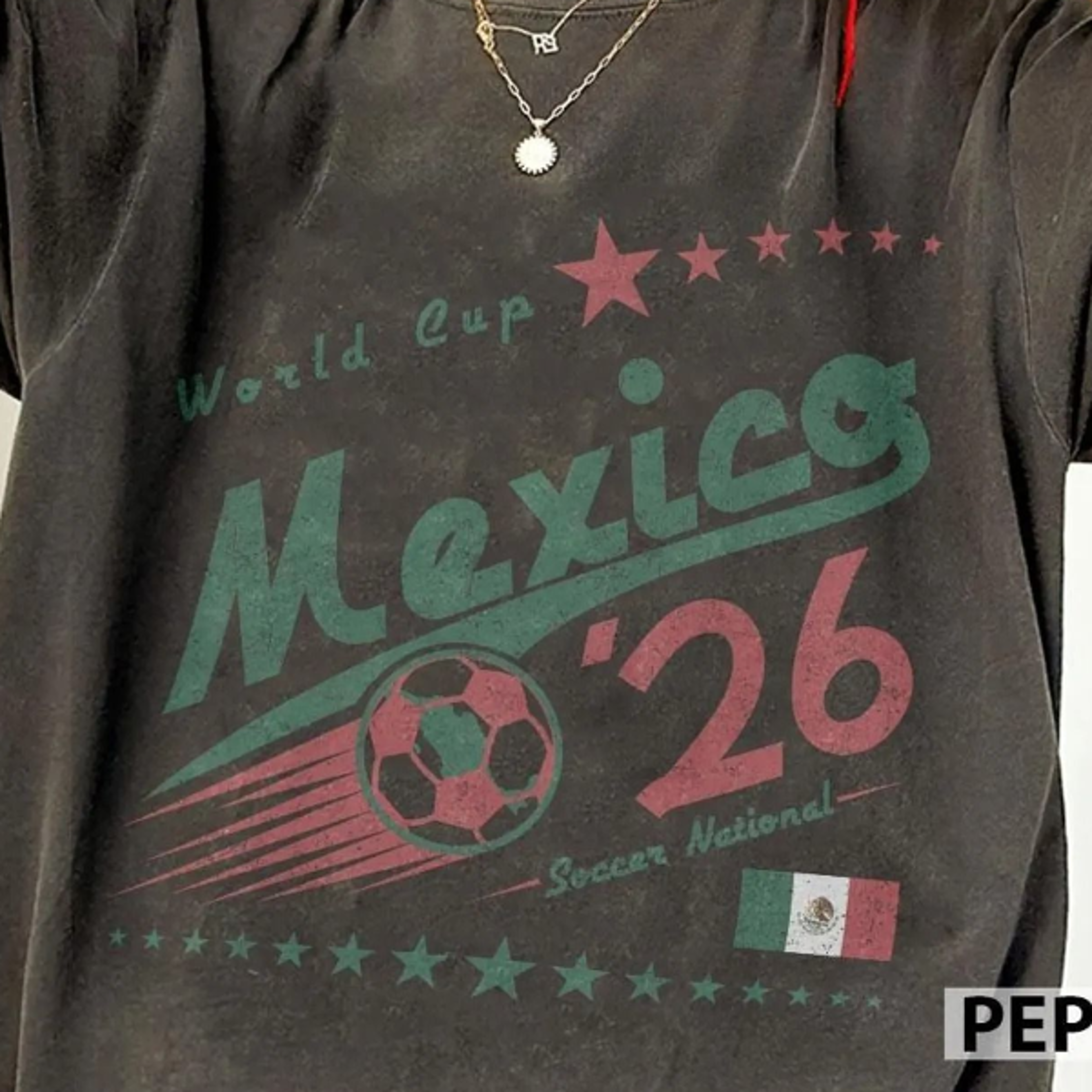 Retro Mexico Soccer World Shirt  Vintage 90s Soccer Team Graphic Tee 2