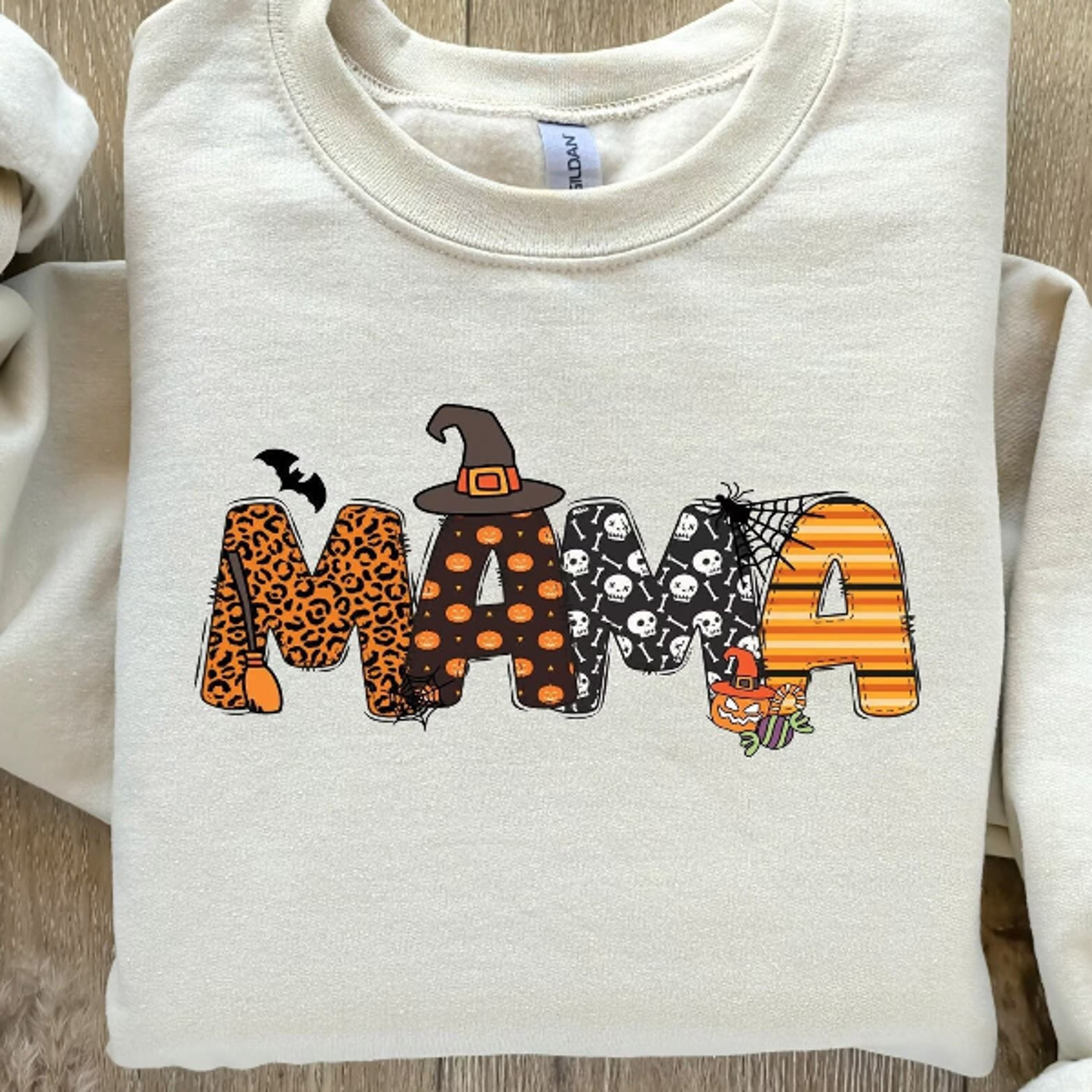 Cute Halloween Mama Sweatshirt Groovy Ghost Spooky Vibes Hoodie 0