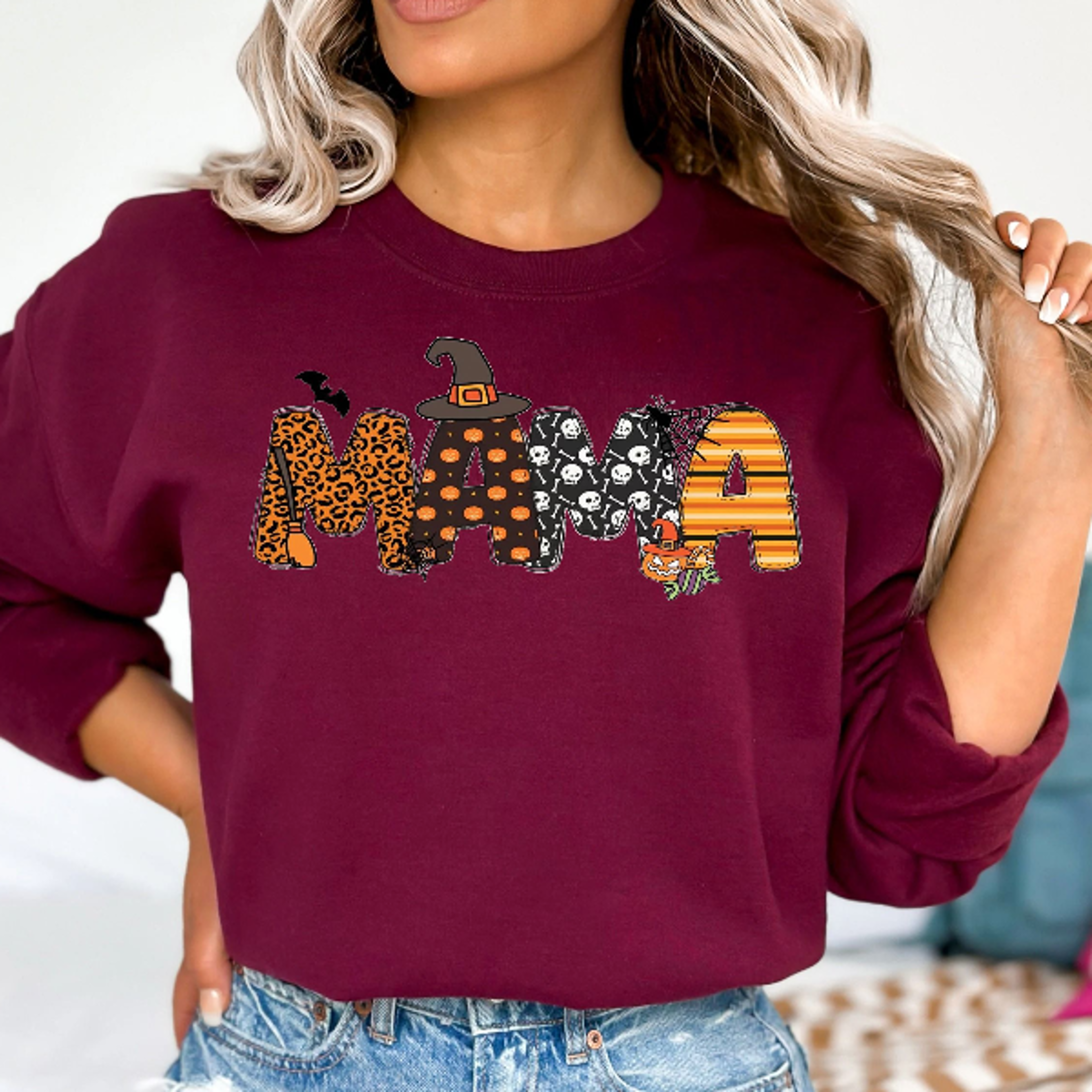 Cute Halloween Mama Sweatshirt Groovy Ghost Spooky Vibes Hoodie 3
