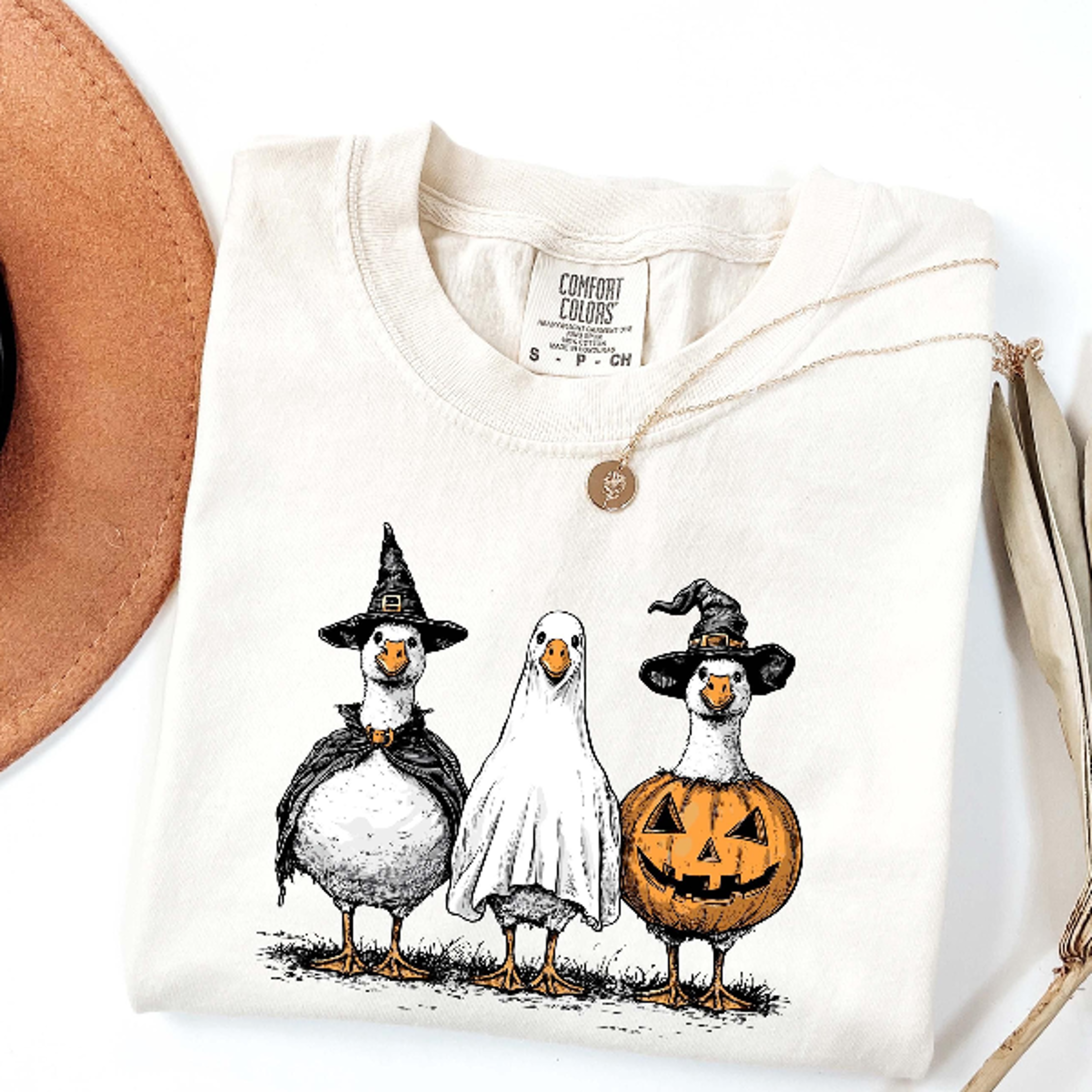 Funny Goose Bumps Halloween TShirt Retro Girly Spooky Goose Tee 1