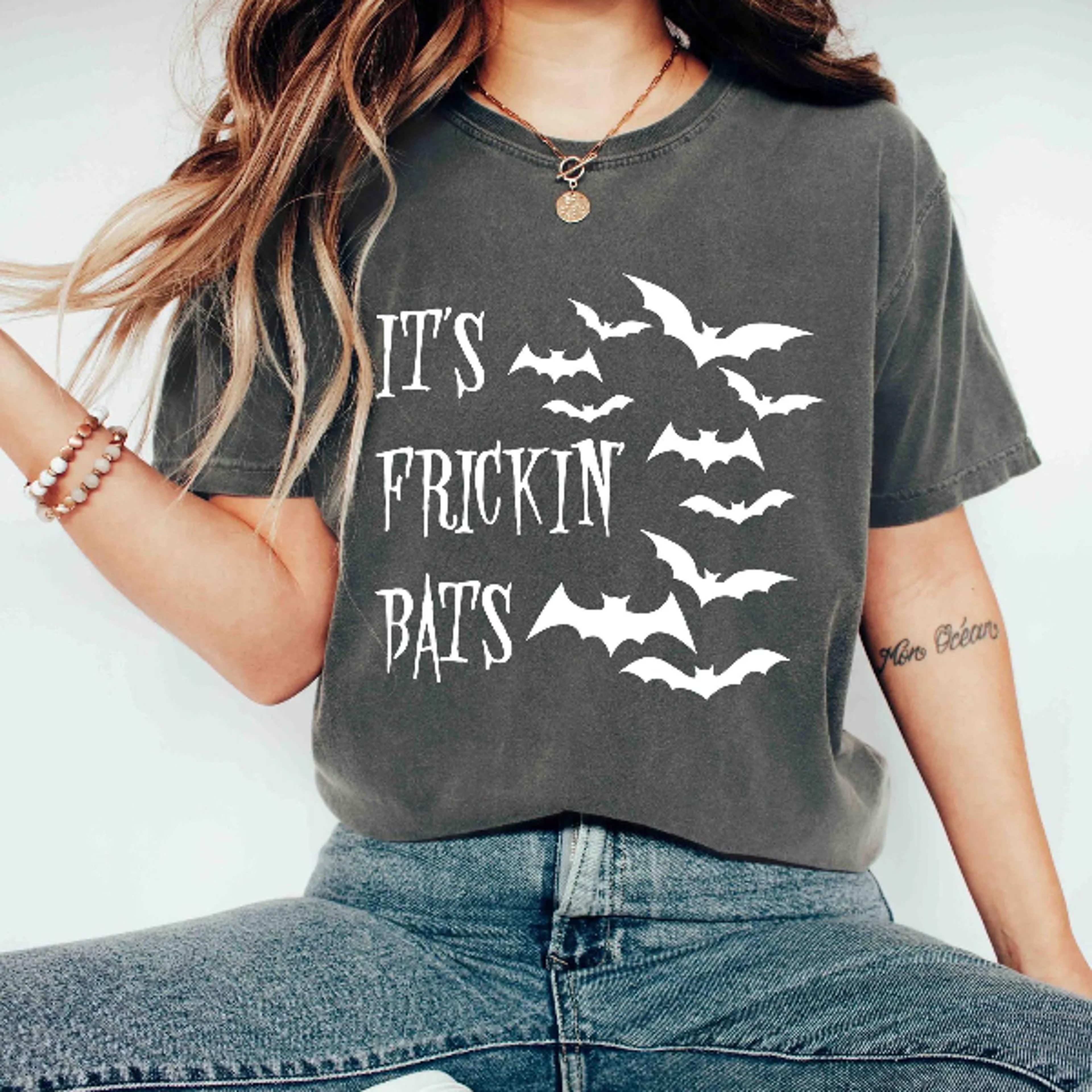 Its Fricking Bats TShirt Funny Spooky Halloween Crewneck Tee 1
