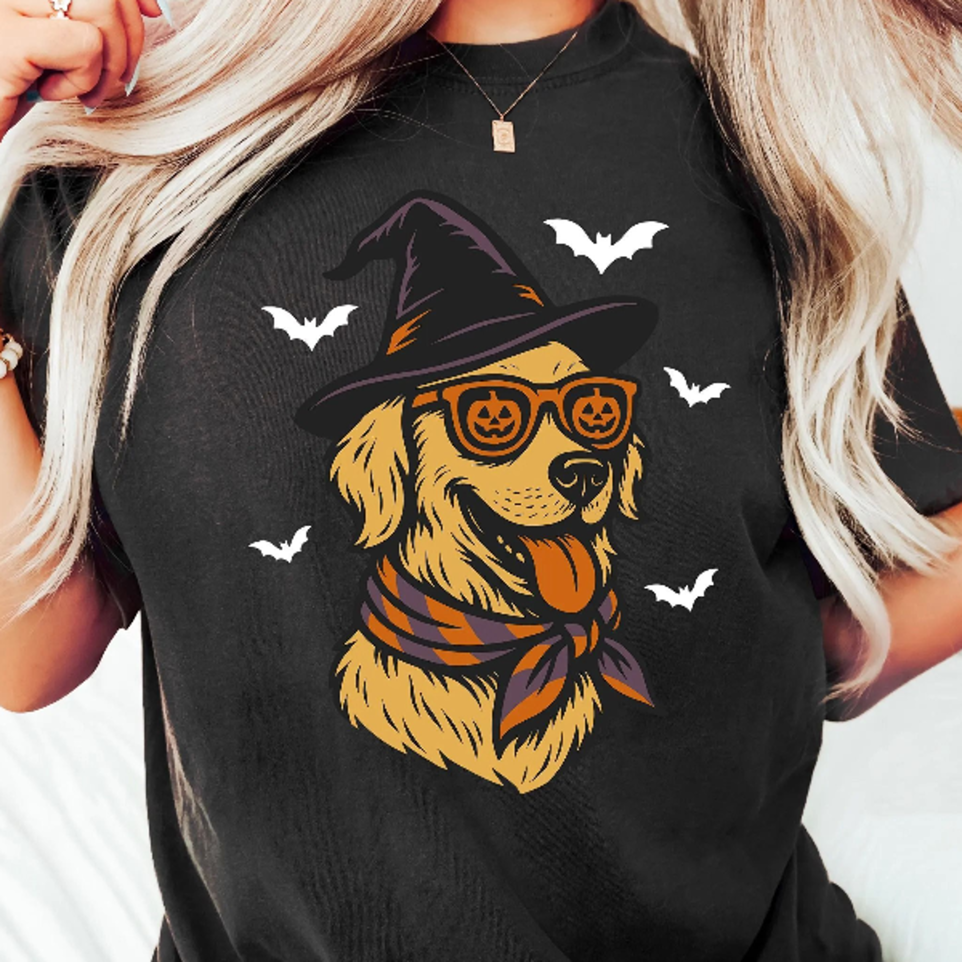Golden Retriever Witch Halloween Shirt Cute Spooky Dog Lover Tee 1