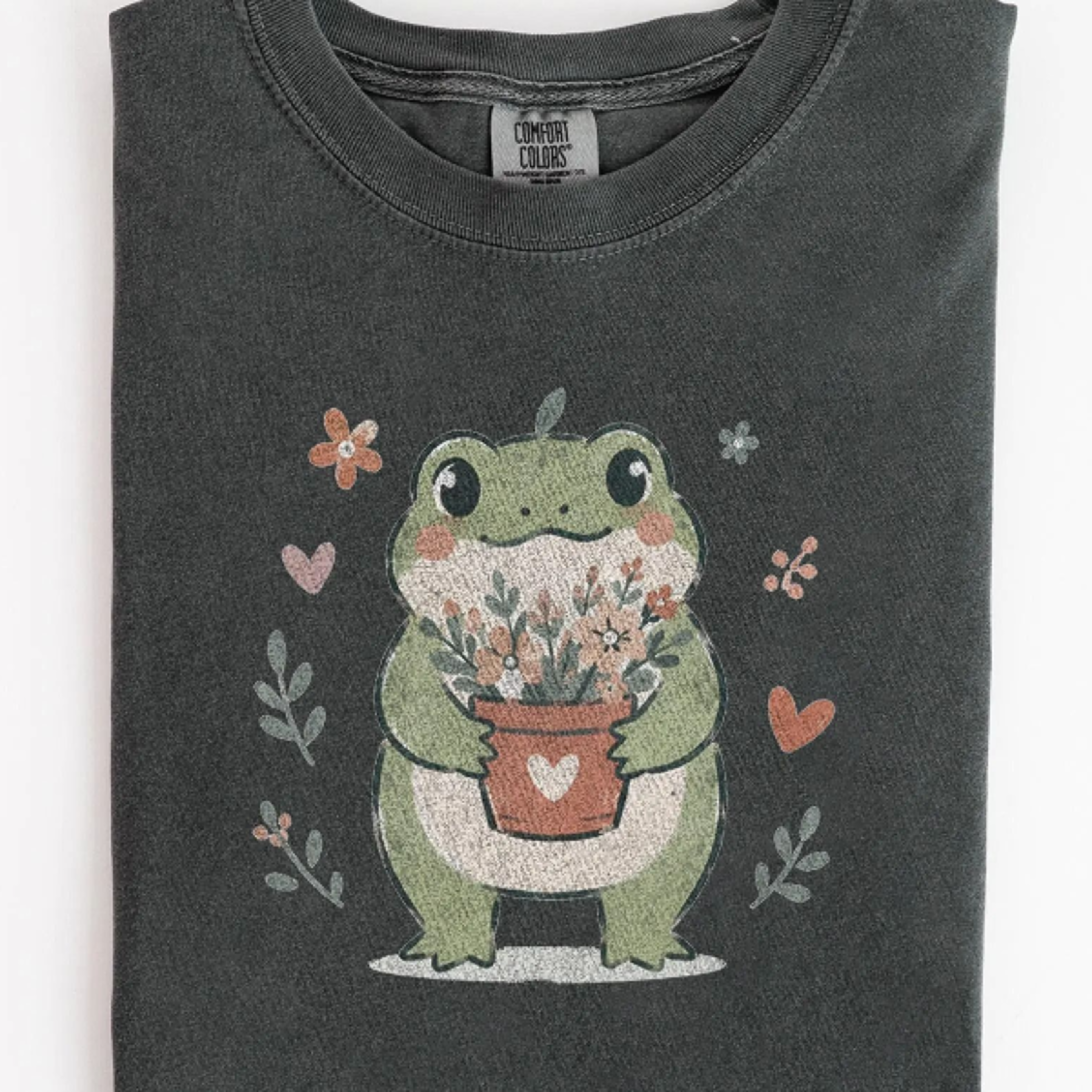 Vintage Cute Frog Graphic Tee Cottagecore Floral Animal Shirt Whimsical Botanical Retro Style 1