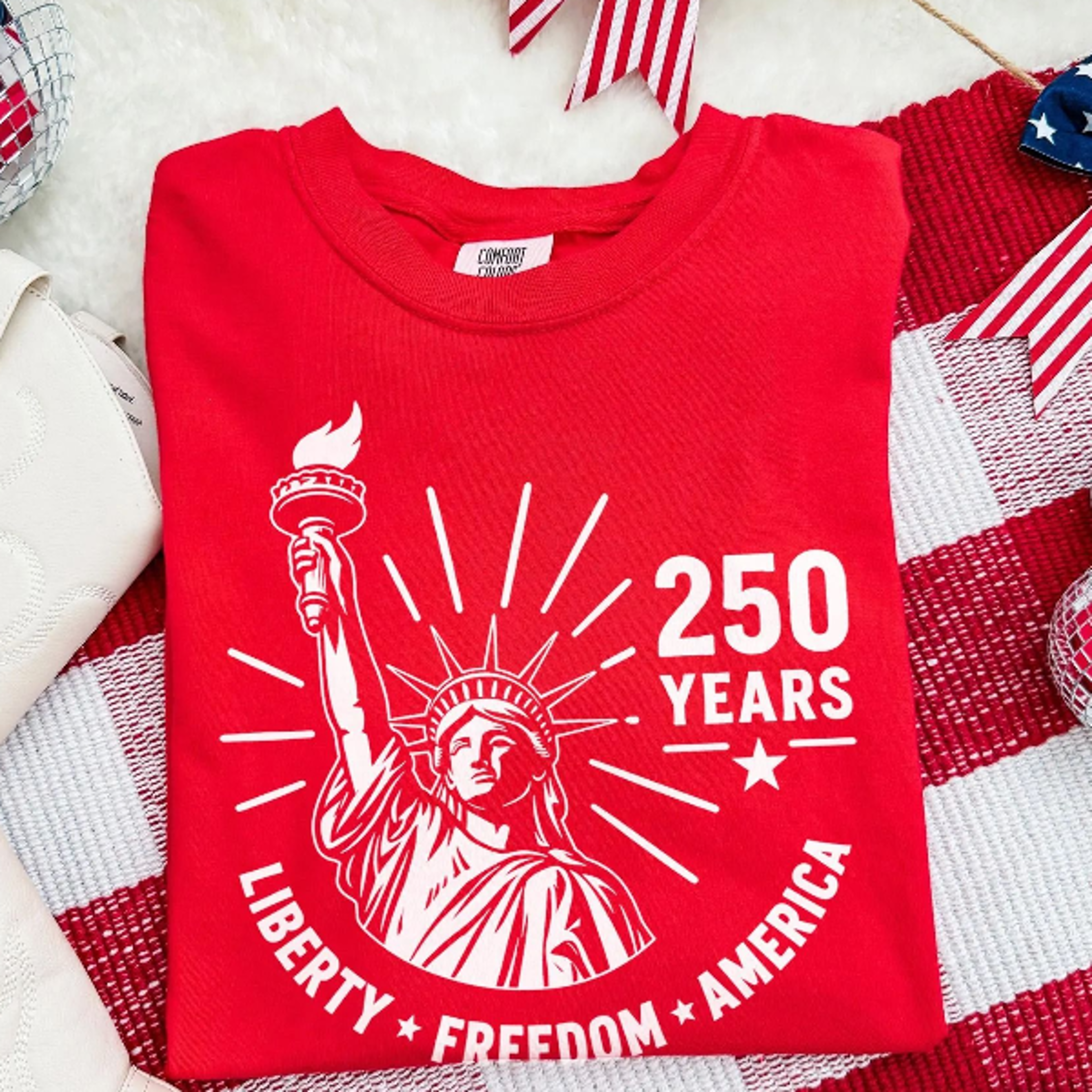 Statue Of Liberty 250 Years Shirt America Freedom Patriotic Graphic Tee USA Anniversary Celebration
