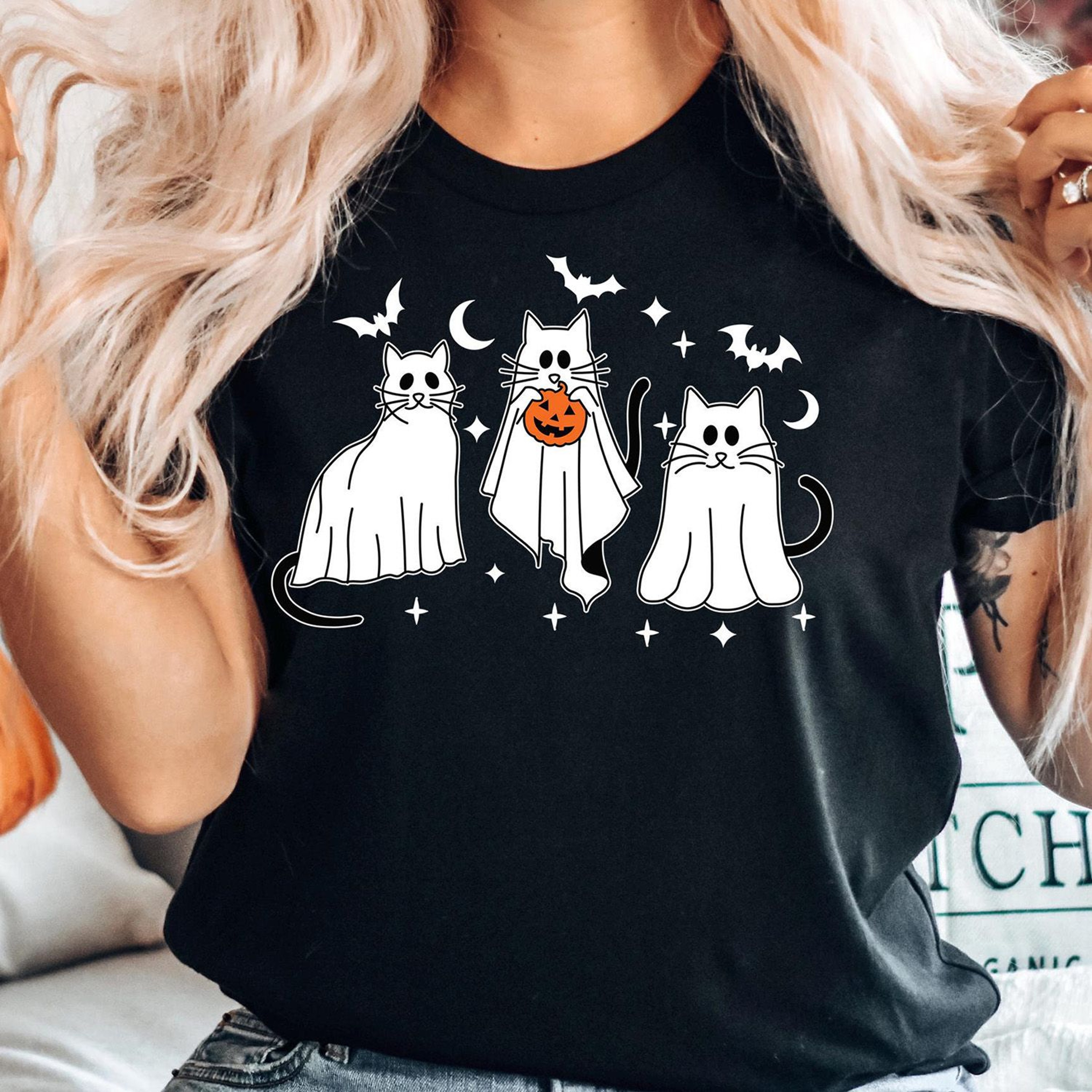 Cute Ghost Cat Shirt Retro Halloween Cat Spooky Season Tee 1