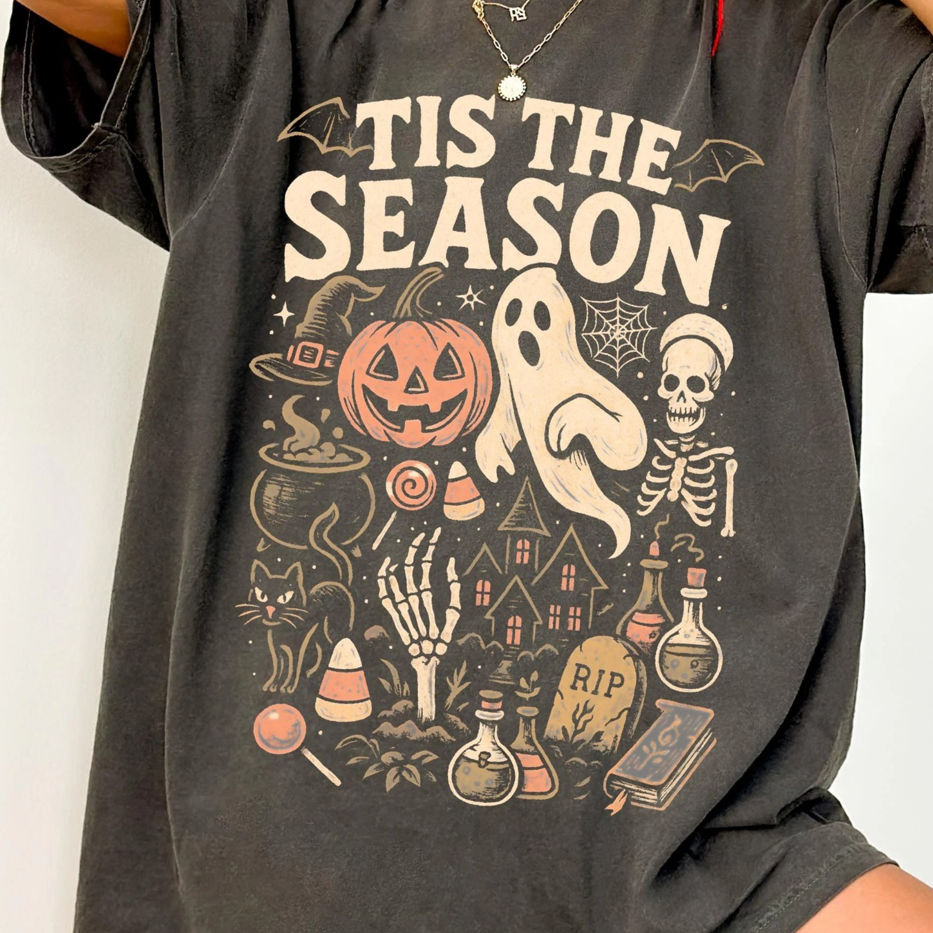 T Shirt  Retro Tis The Season Skeleton Pumpkin Ghost Halloween TShirt  Y2K Halloween  Womens Shirt 2