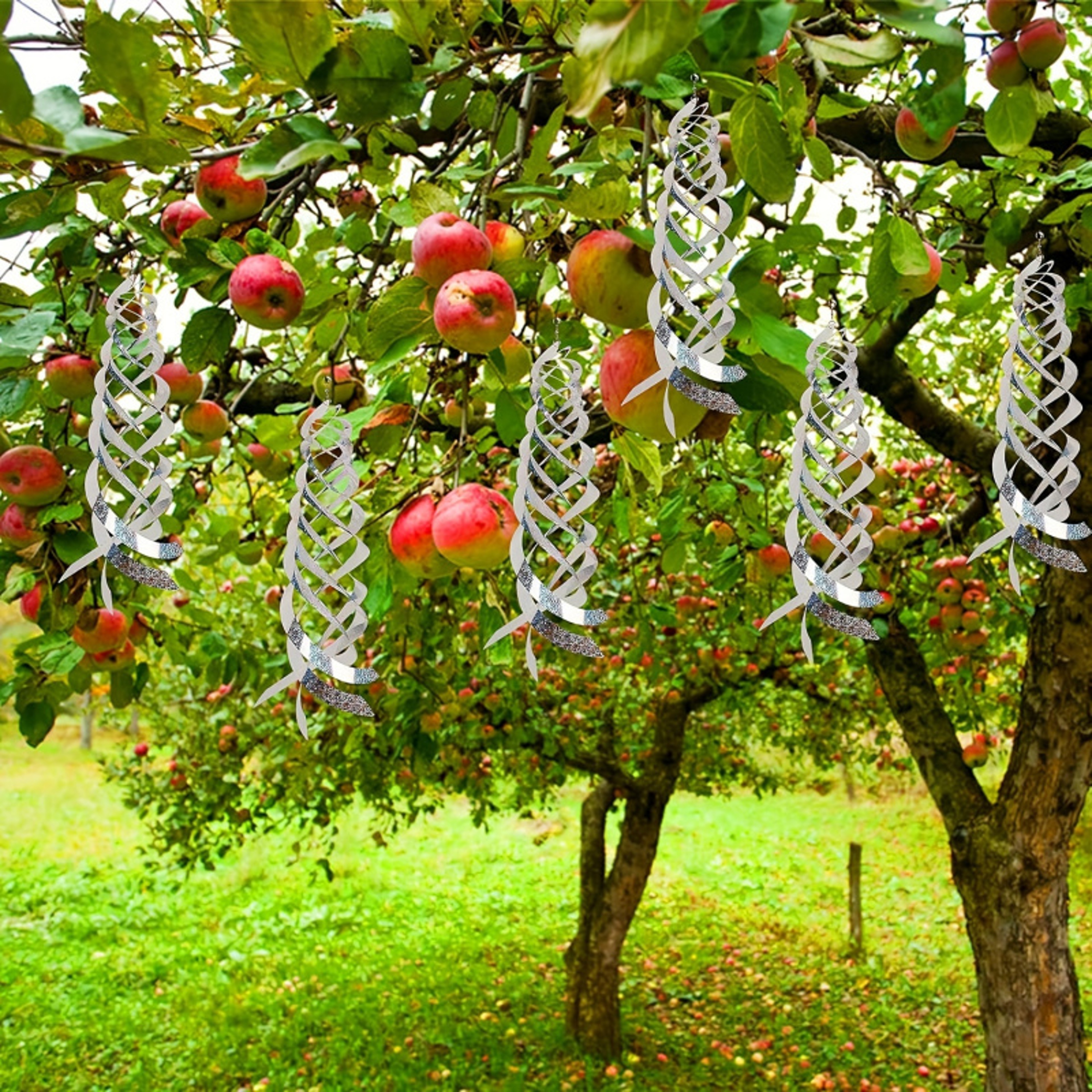 Silvery Mylar Bird Repellent Spiral Reflectors Hanging Garden Deterrents Scares Woodpeckers Pigeons 2