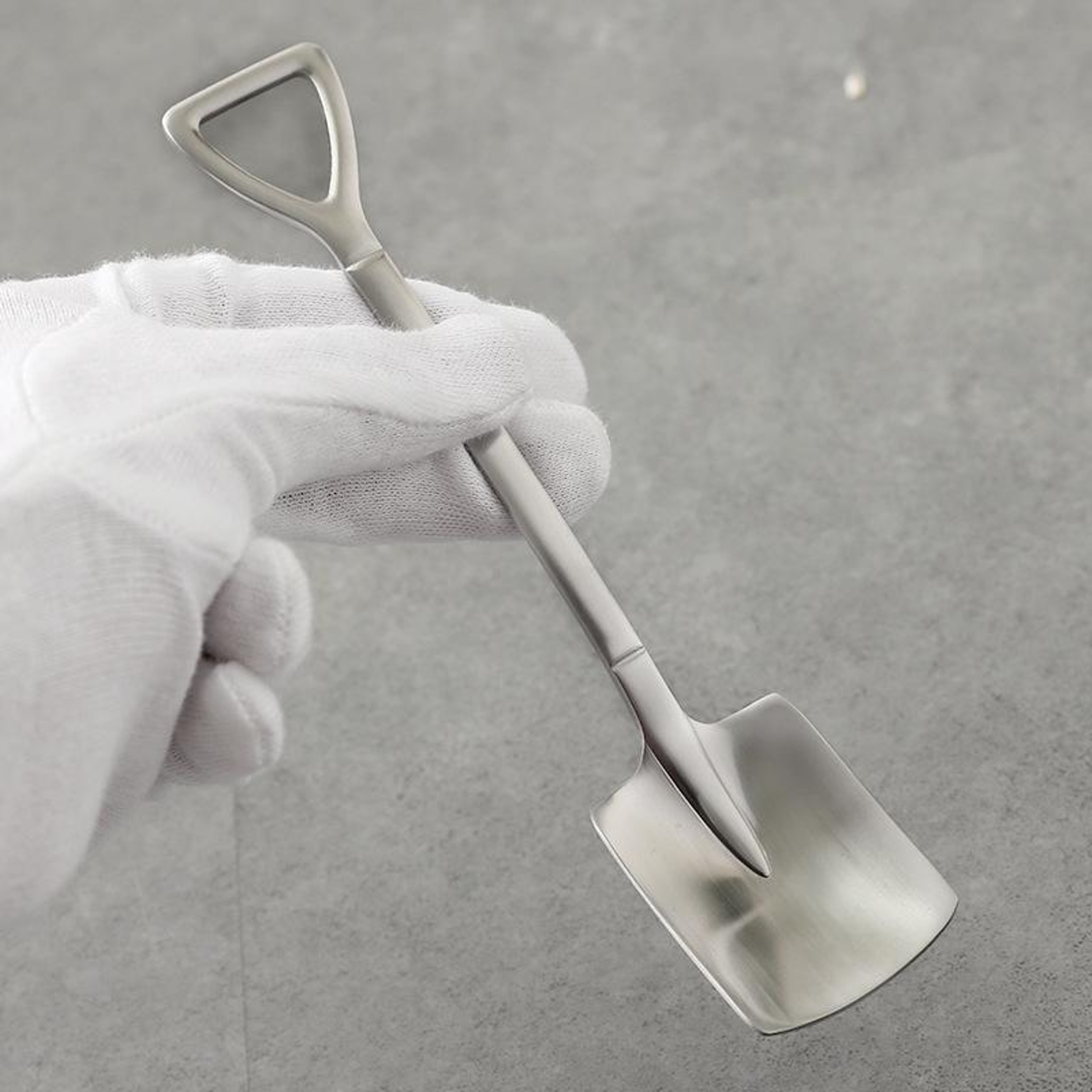 Vintage Shovel Dessert Spoon Set Stainless Steel Spoon For Coffee Ice Cream  Tea 4