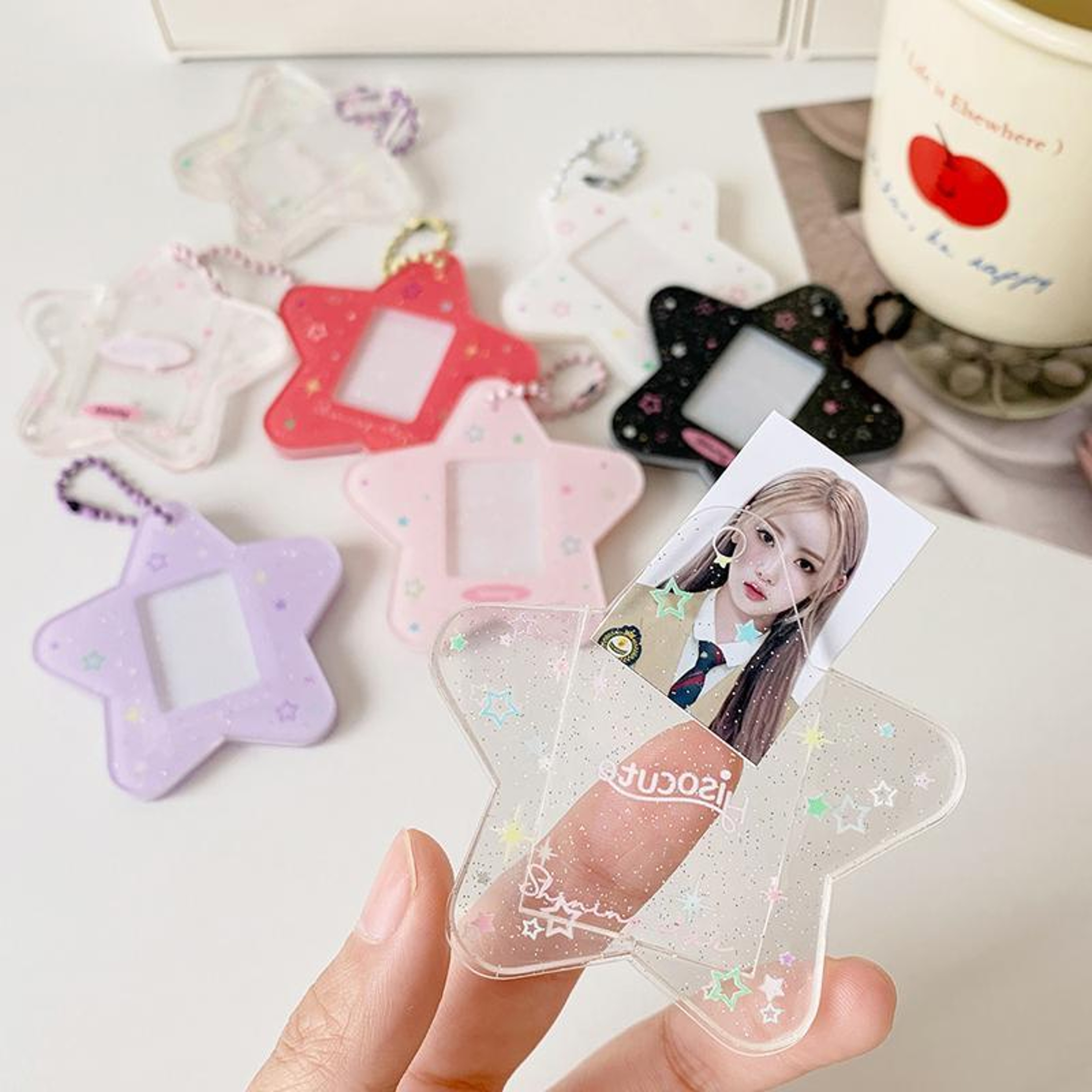 Hisocute Star Photo Frame Keychain Pendant Cute Acrylic Photo Card Holder Charm 2