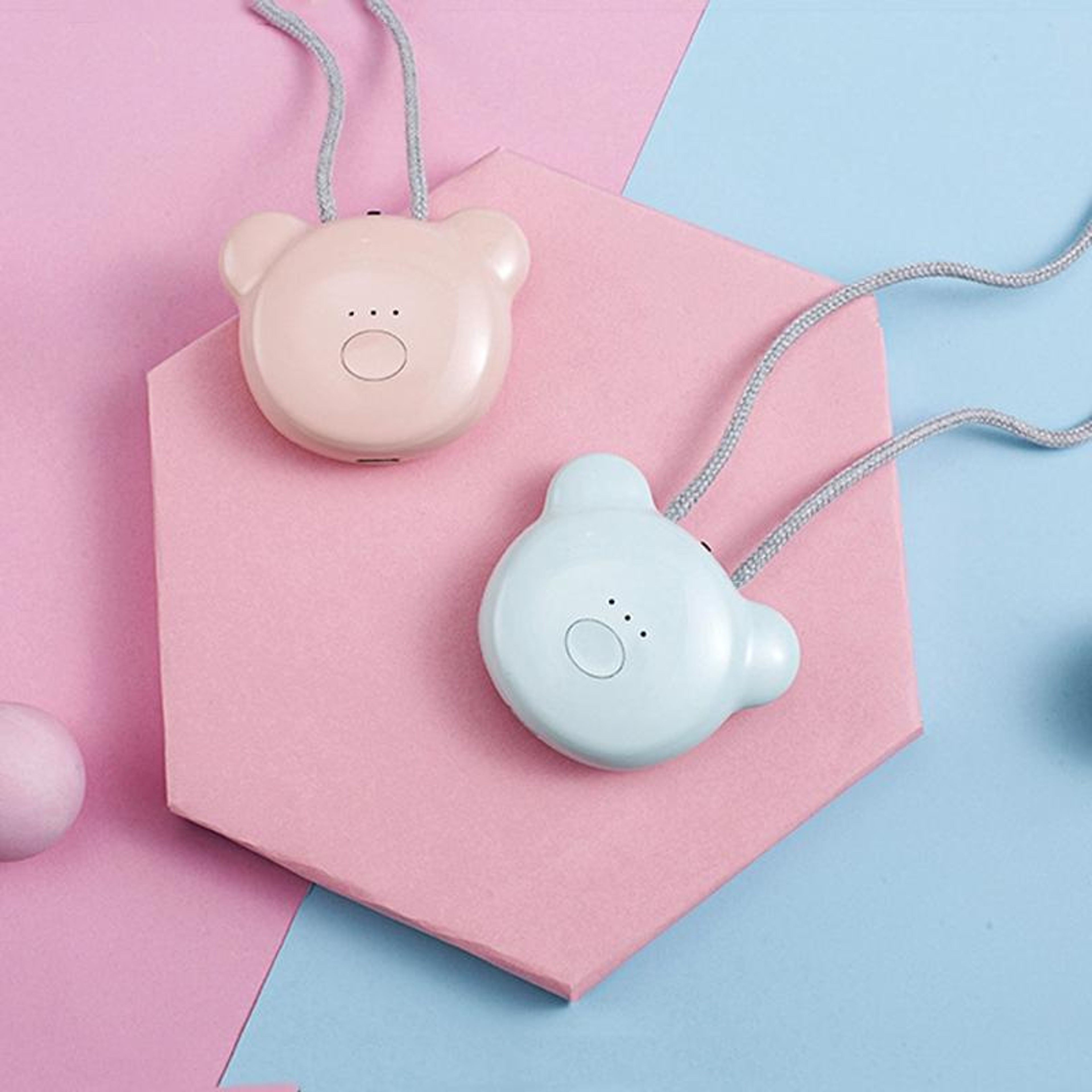 Mini Bear Wearable Air Purifier Necklace For Kids With Negative Ion Technology 1