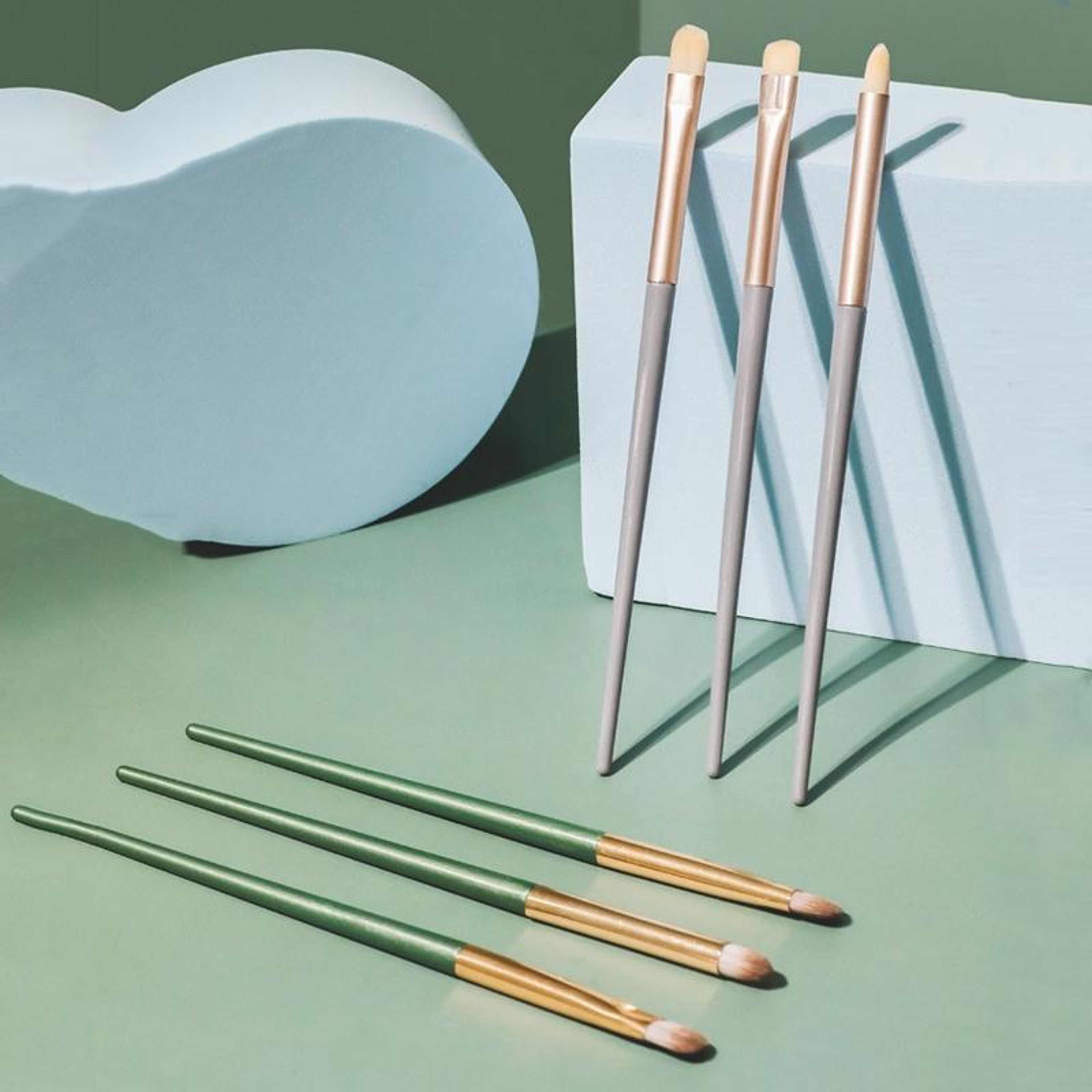 Eyeshadow Brush Set Portable 3 In 1 Makeup Brush Set For Flawless Eye Makeup 0