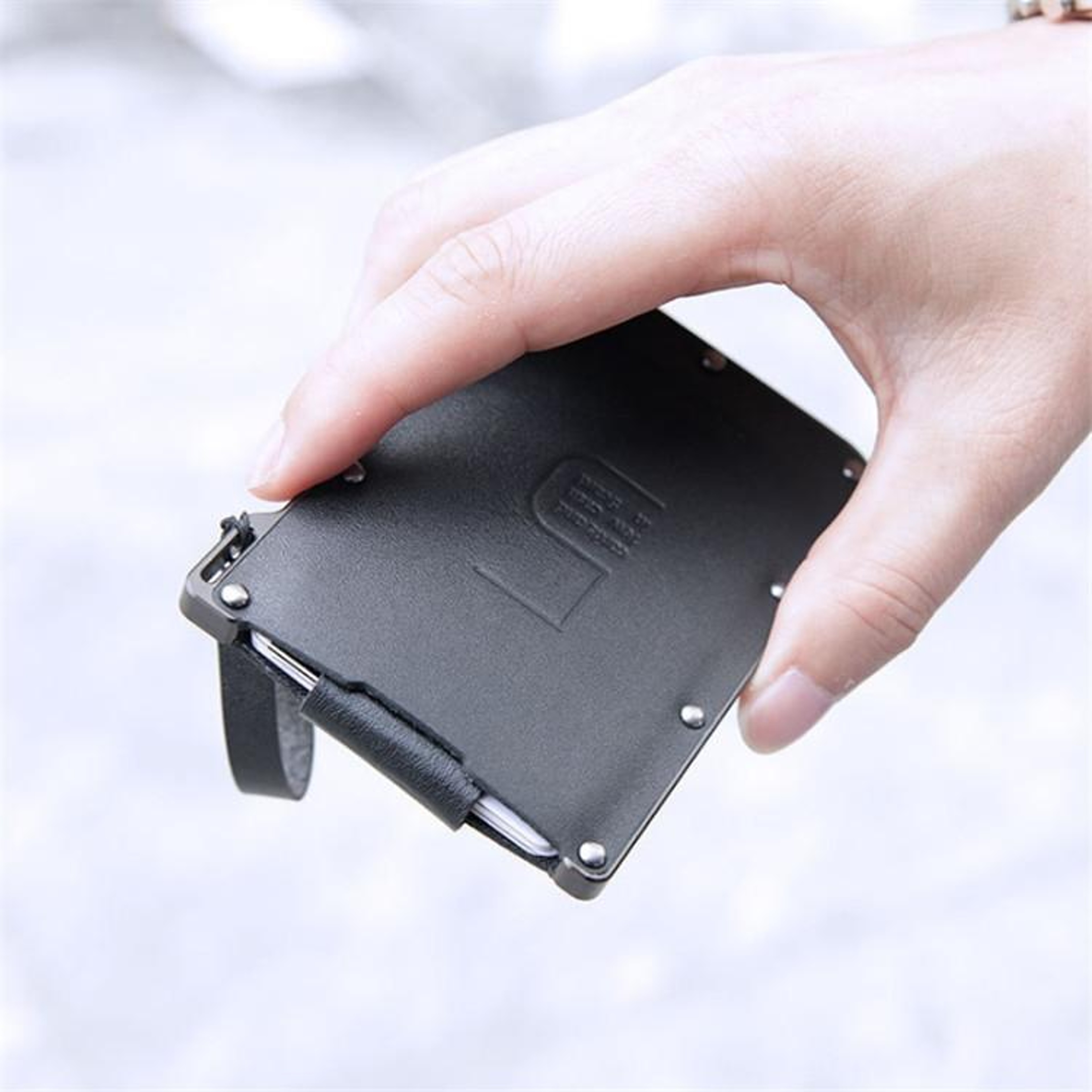 Portable Slim Card Holder PullOut Minimalist Wallet RFID Style Credit Card Case 2