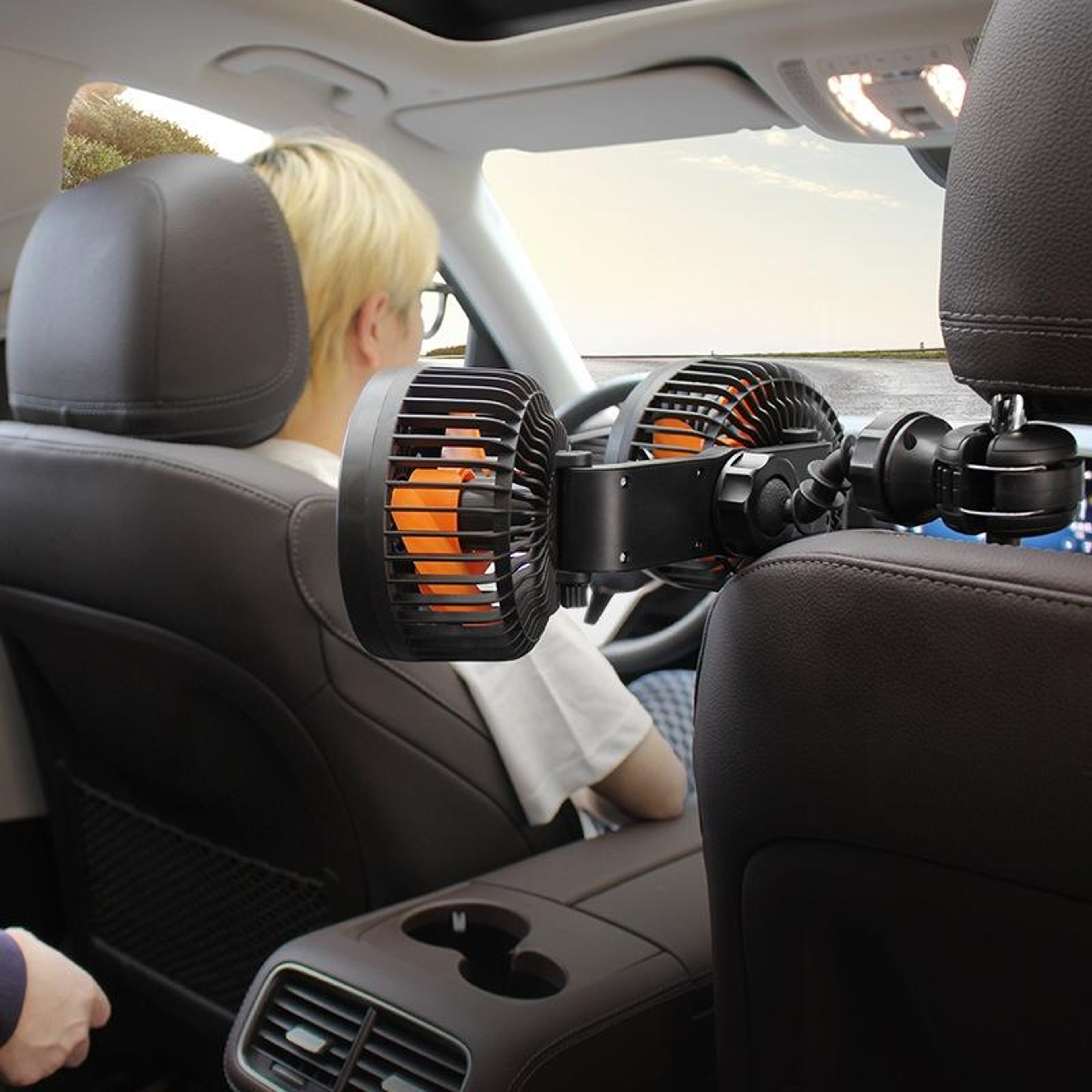 Dual Head Car Rear Seat Fan with USB Power and 3 Adjustable Speeds – view 4