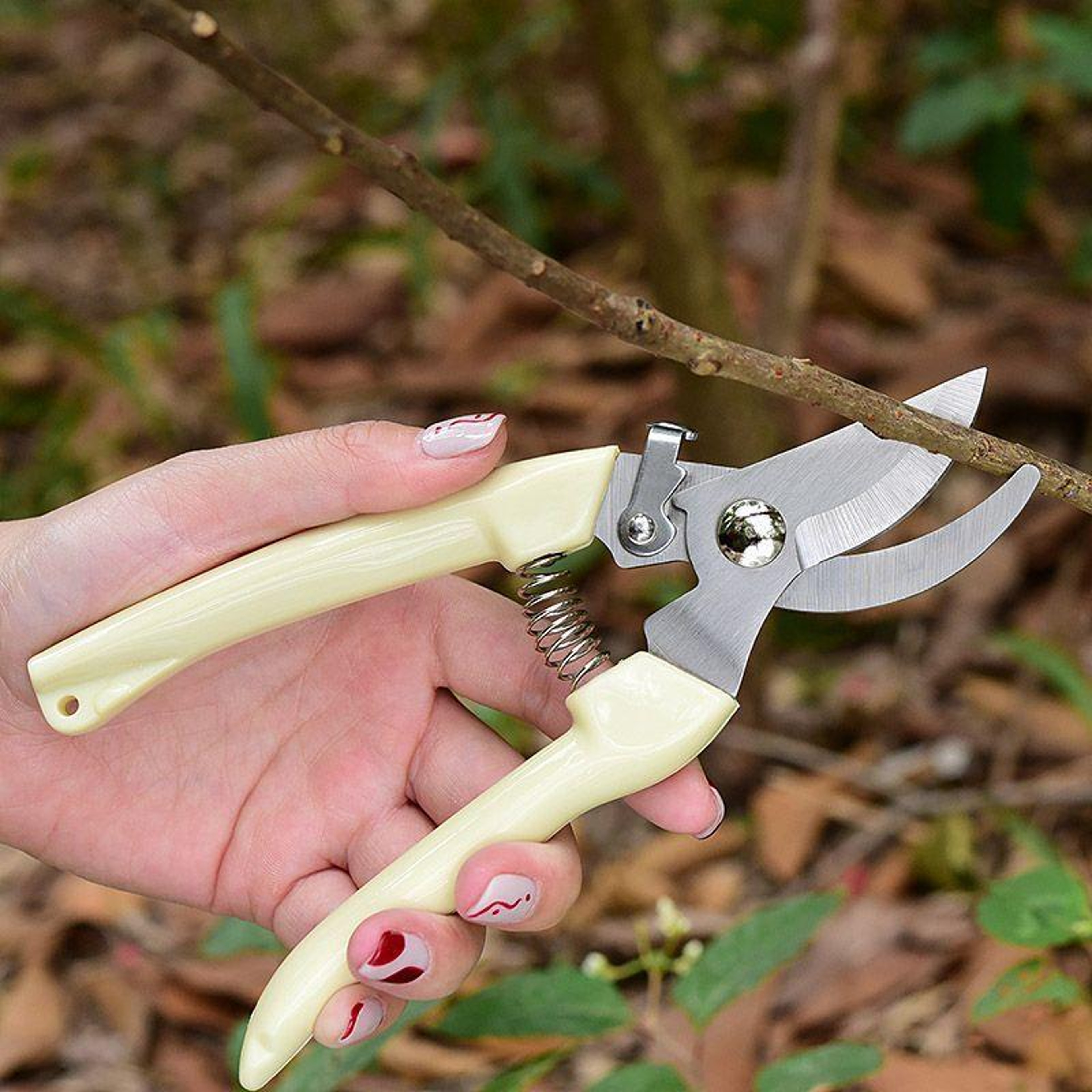 Stainless Steel Pruning Shears With NonSlip Handles For Gardening 9