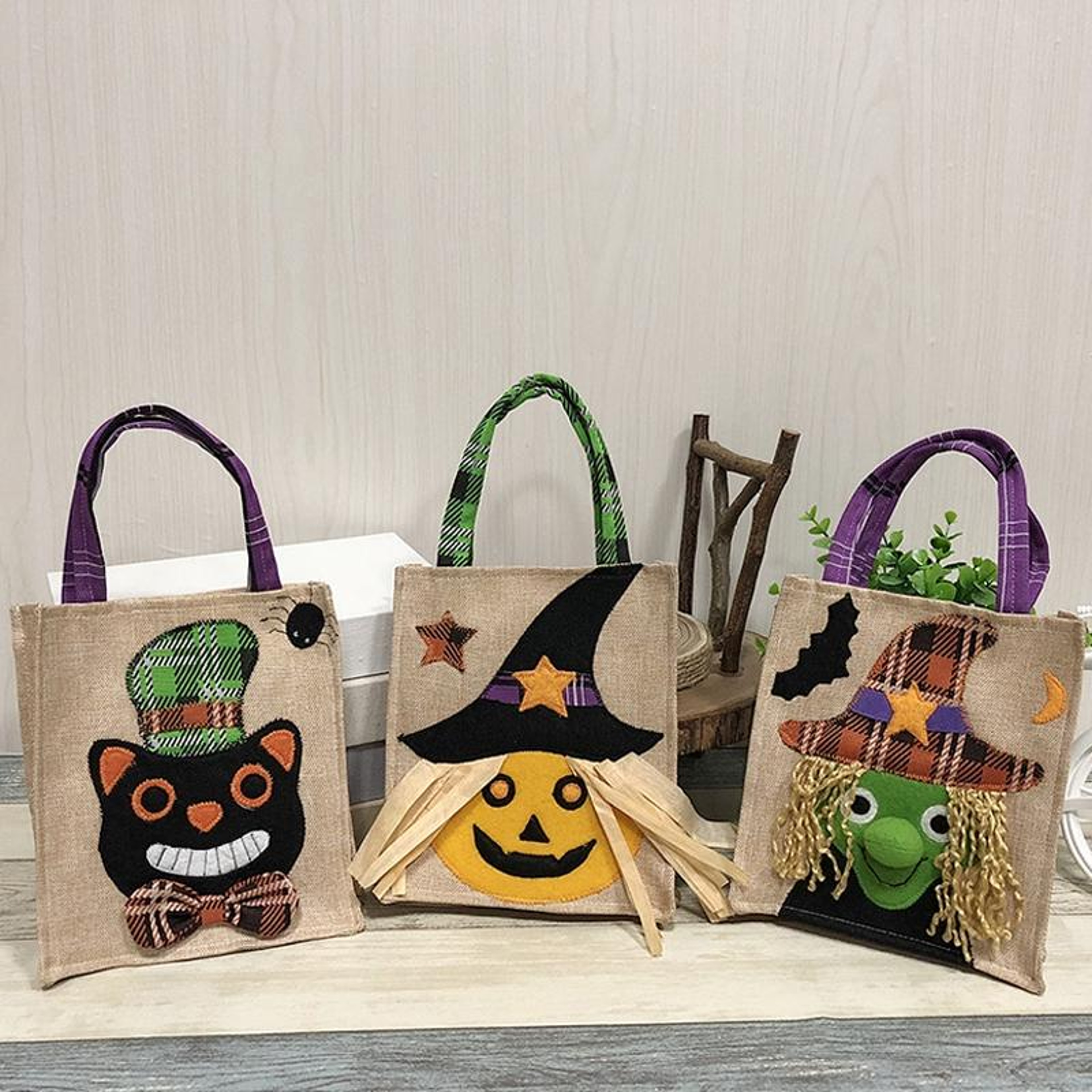 Halloween Gift Tote Bag With Decorative Plaid Fabric Design 2