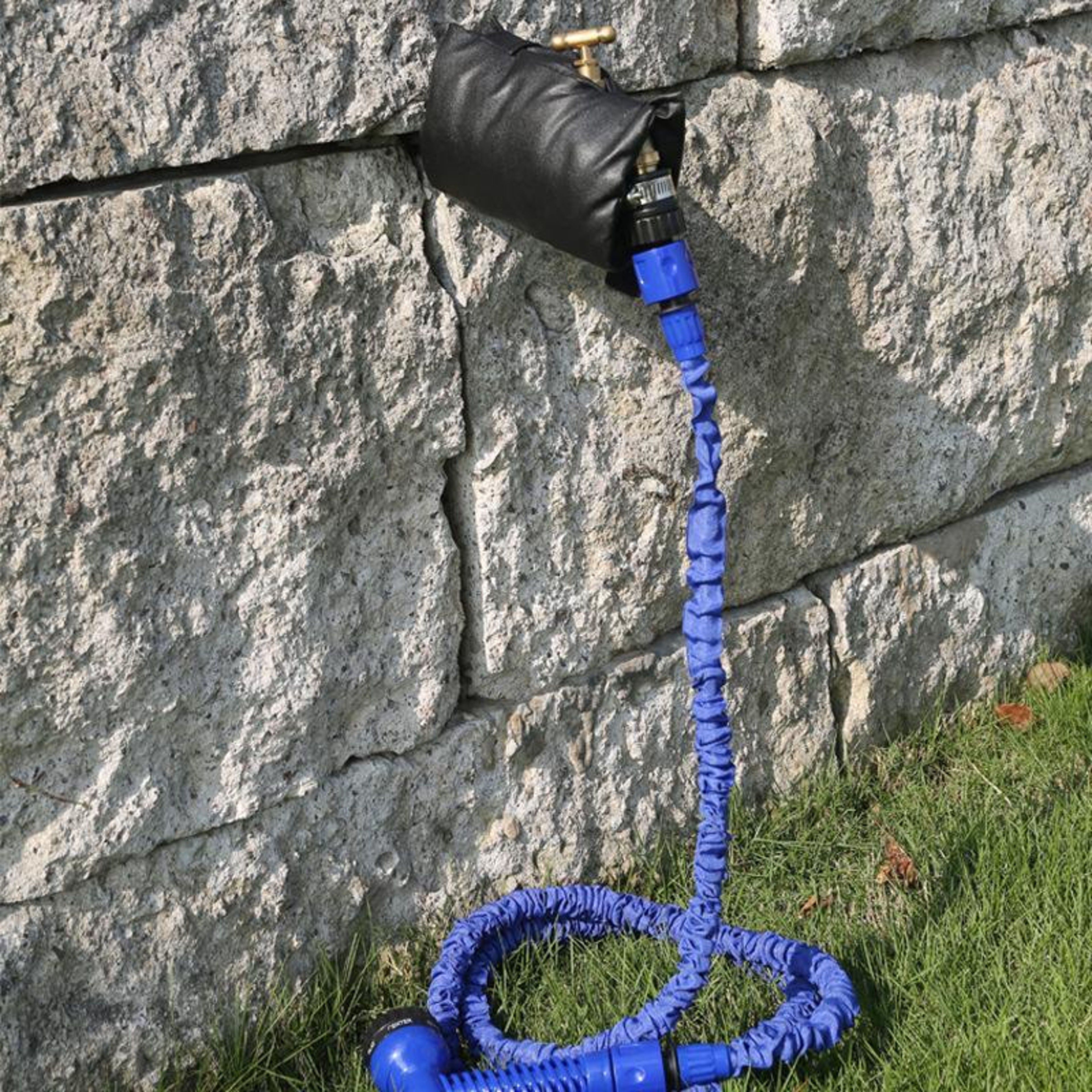 Outdoor Faucet Cover for Winter Freeze Protection with Heavy Duty Oxford Cloth – view 4