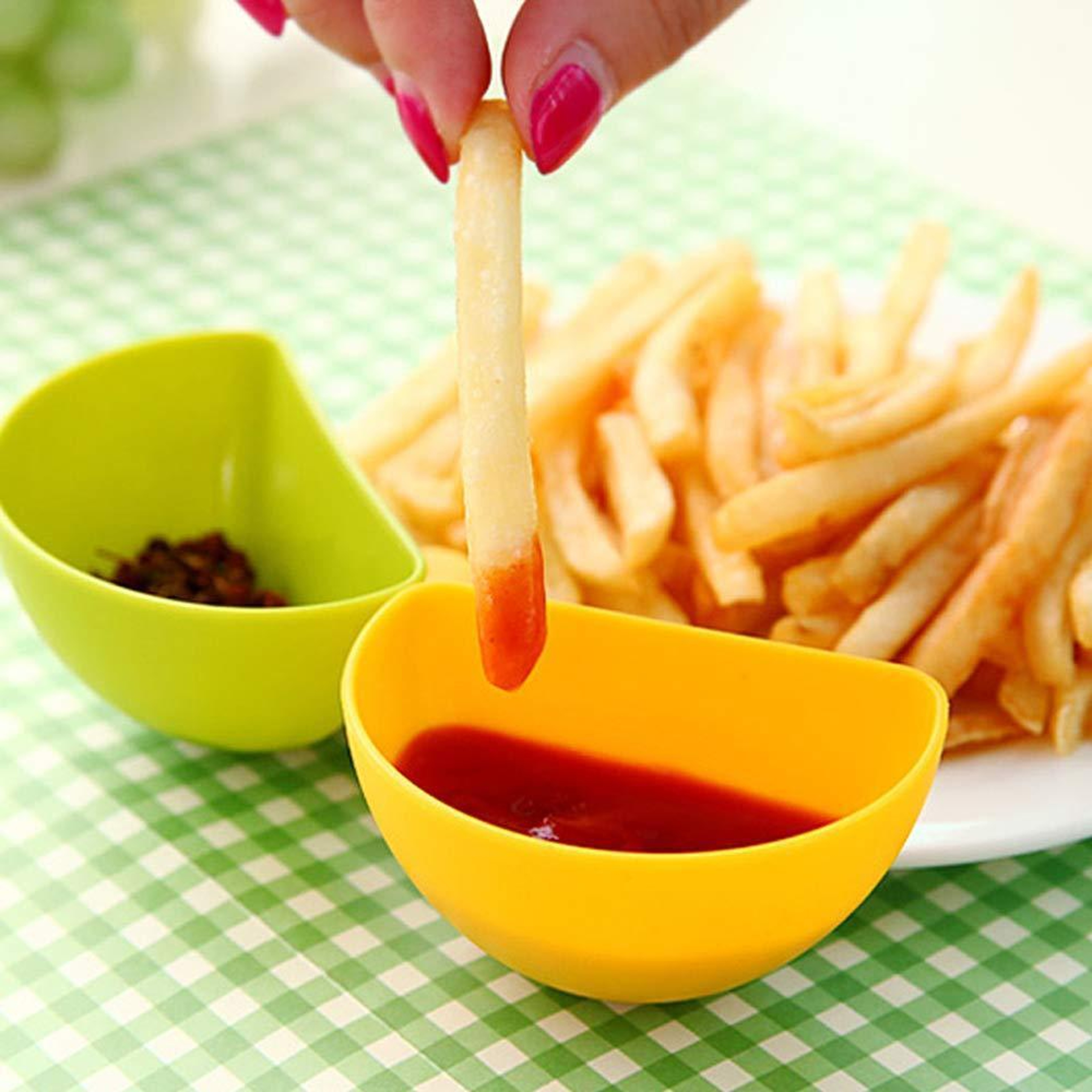 Plate Sauce Holders 4