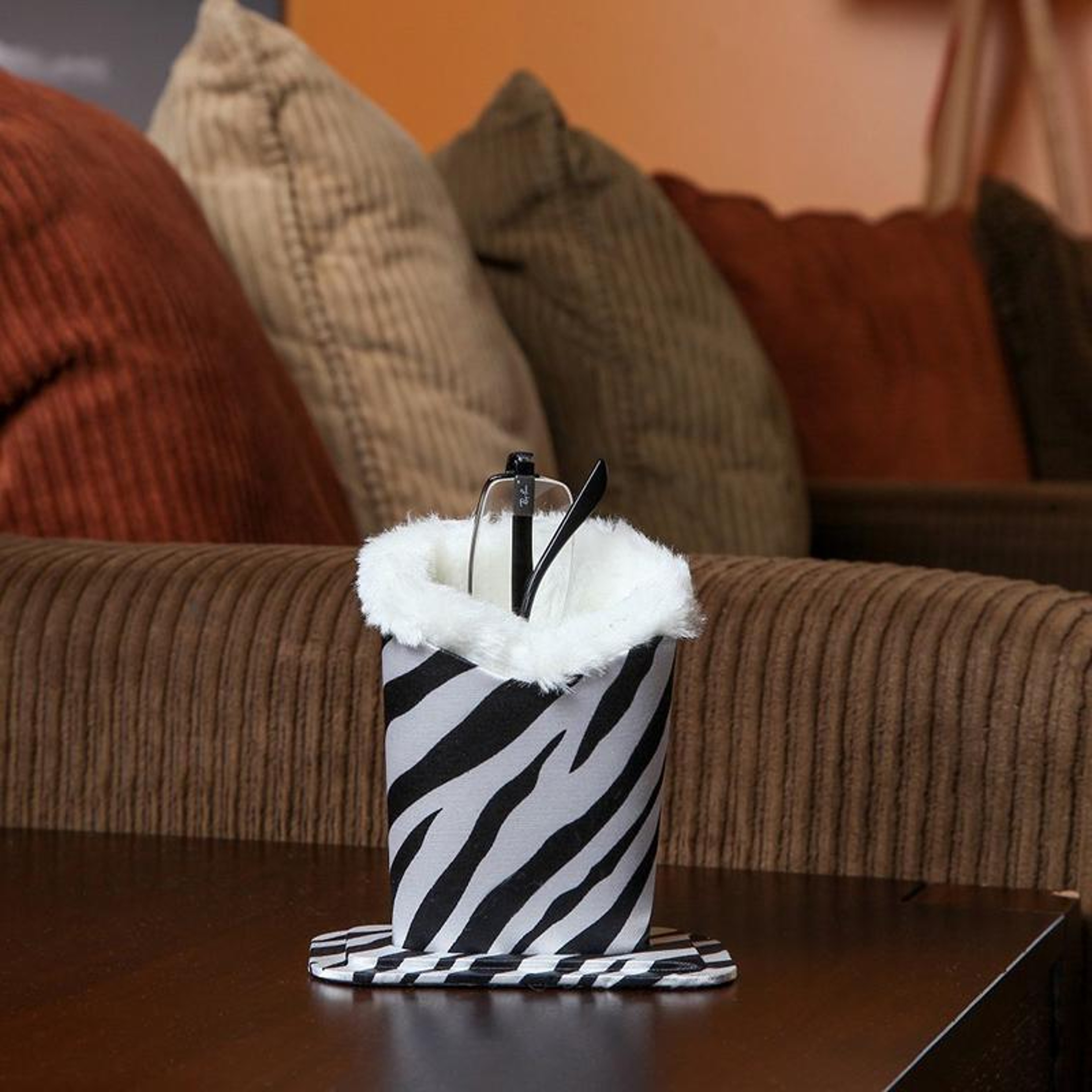 Luxury Faux Fur Eyeglass Holder 1