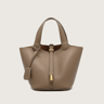 Elegant Luxury Shoulder Bag For Women With Classic Lock Closure 5