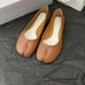 Womens Soft Leather Split Toe Ballet Flats With Bow Detail And Slingback Strap 2